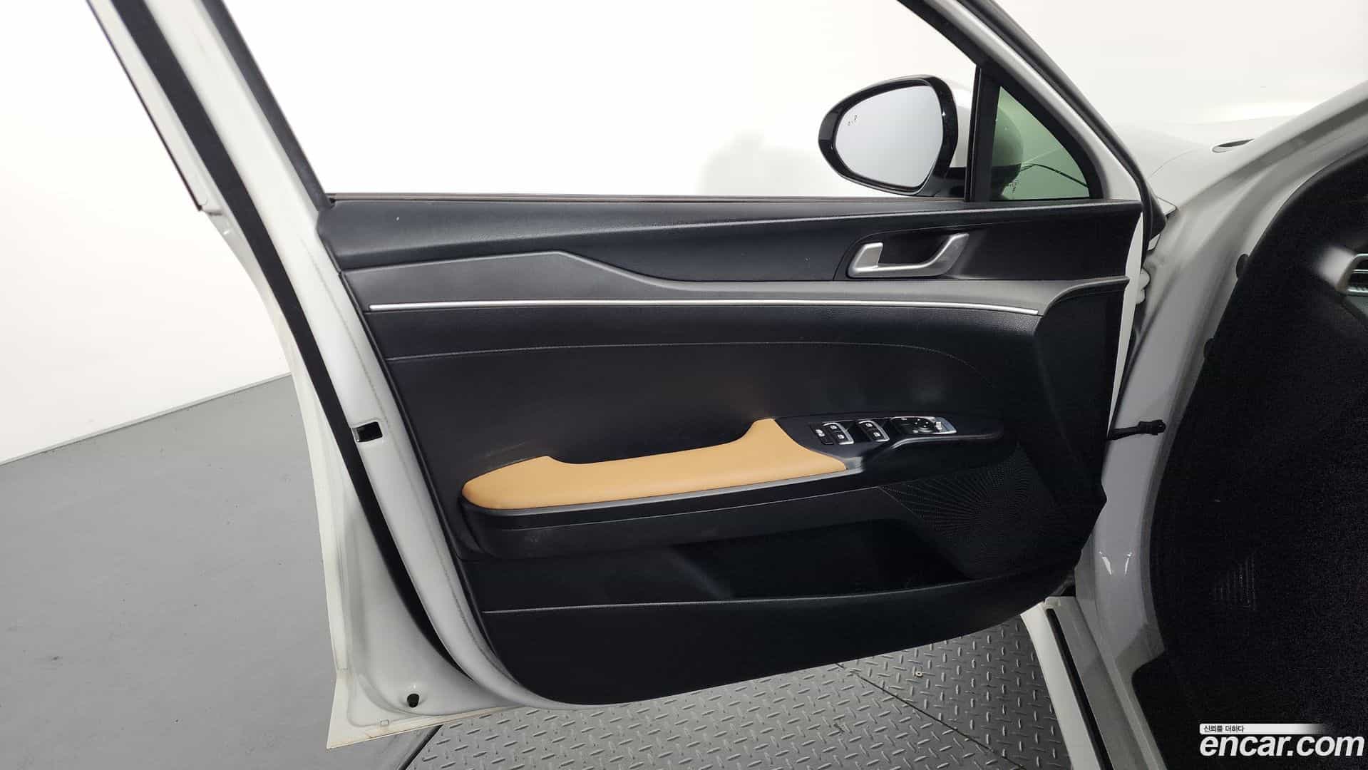 K5 Kia 2023.2-INNER-034