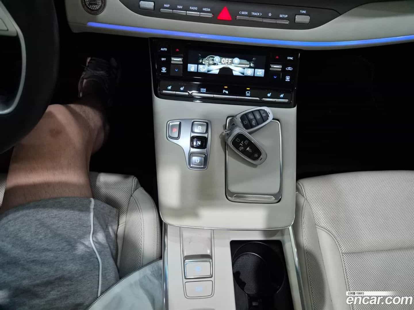 Grandeur Hyundai 2021.10-OPTION-016