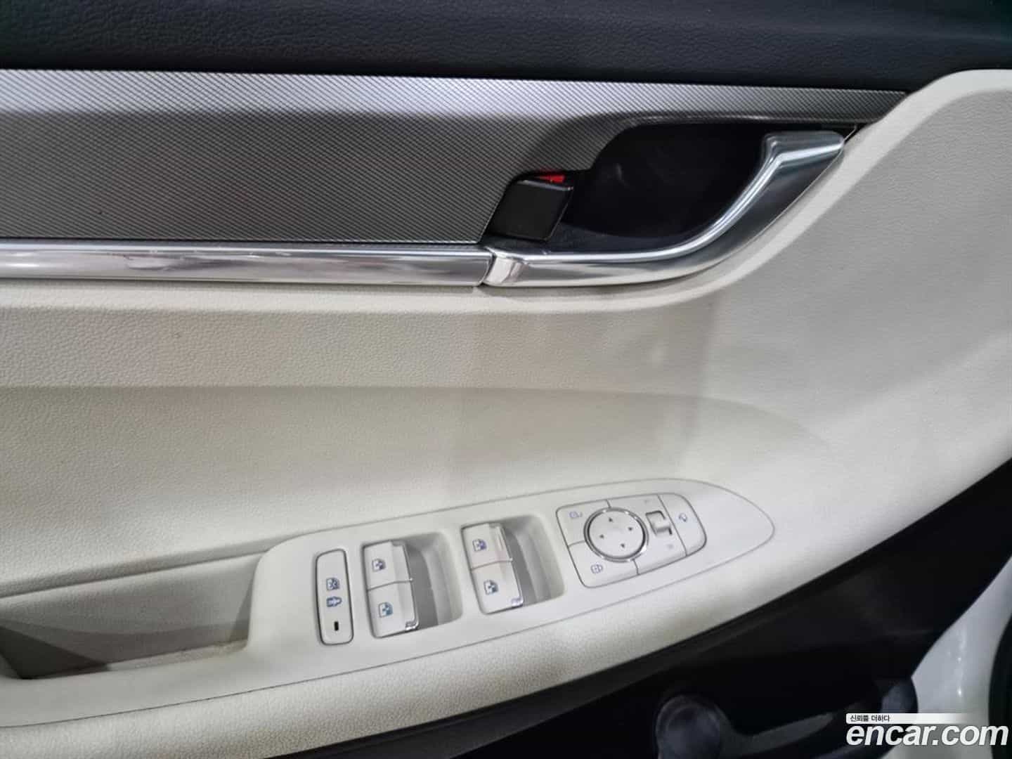 Grandeur Hyundai 2021.10-OPTION-019