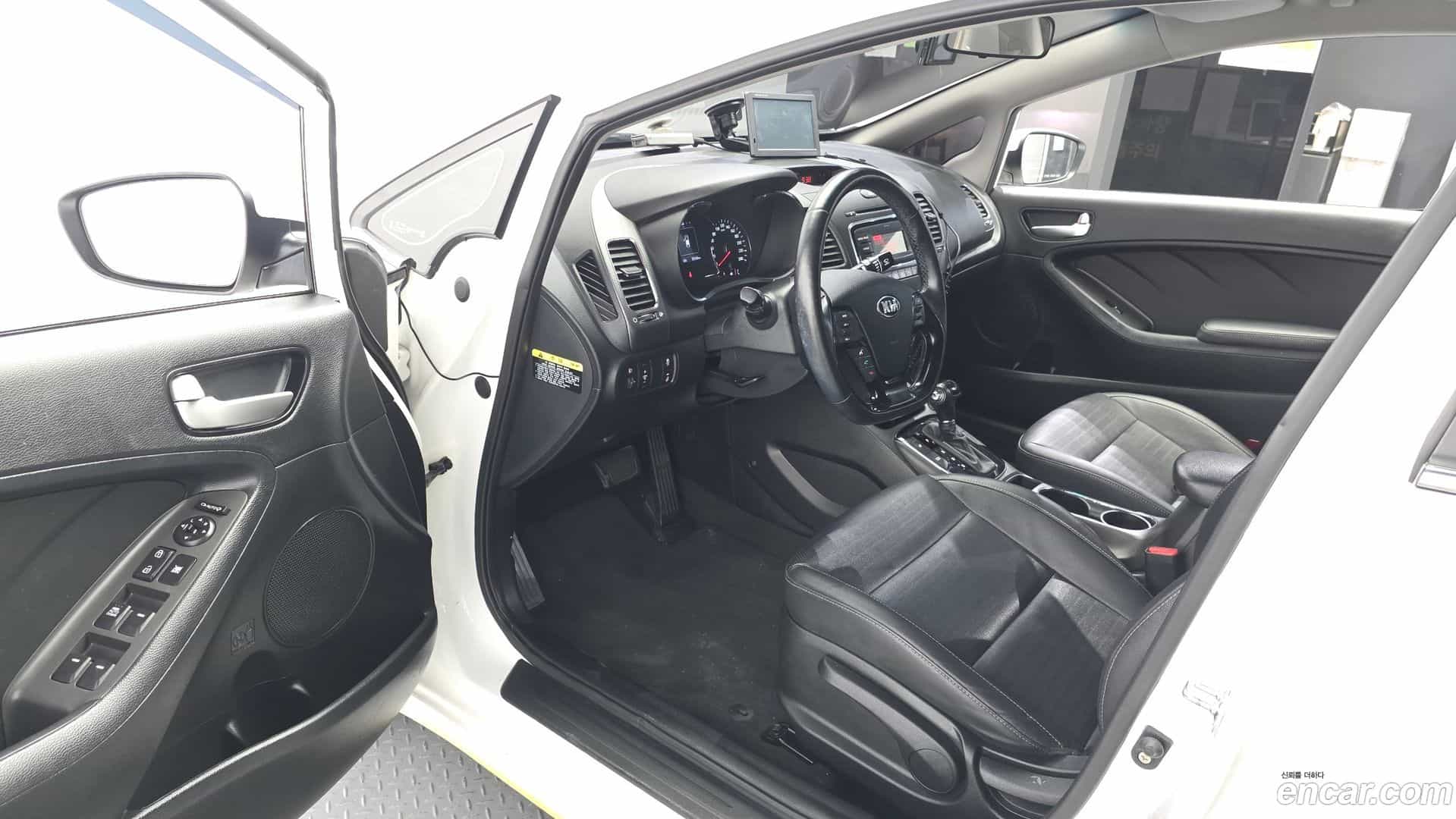 K3 Kia 2018.3-INNER-010