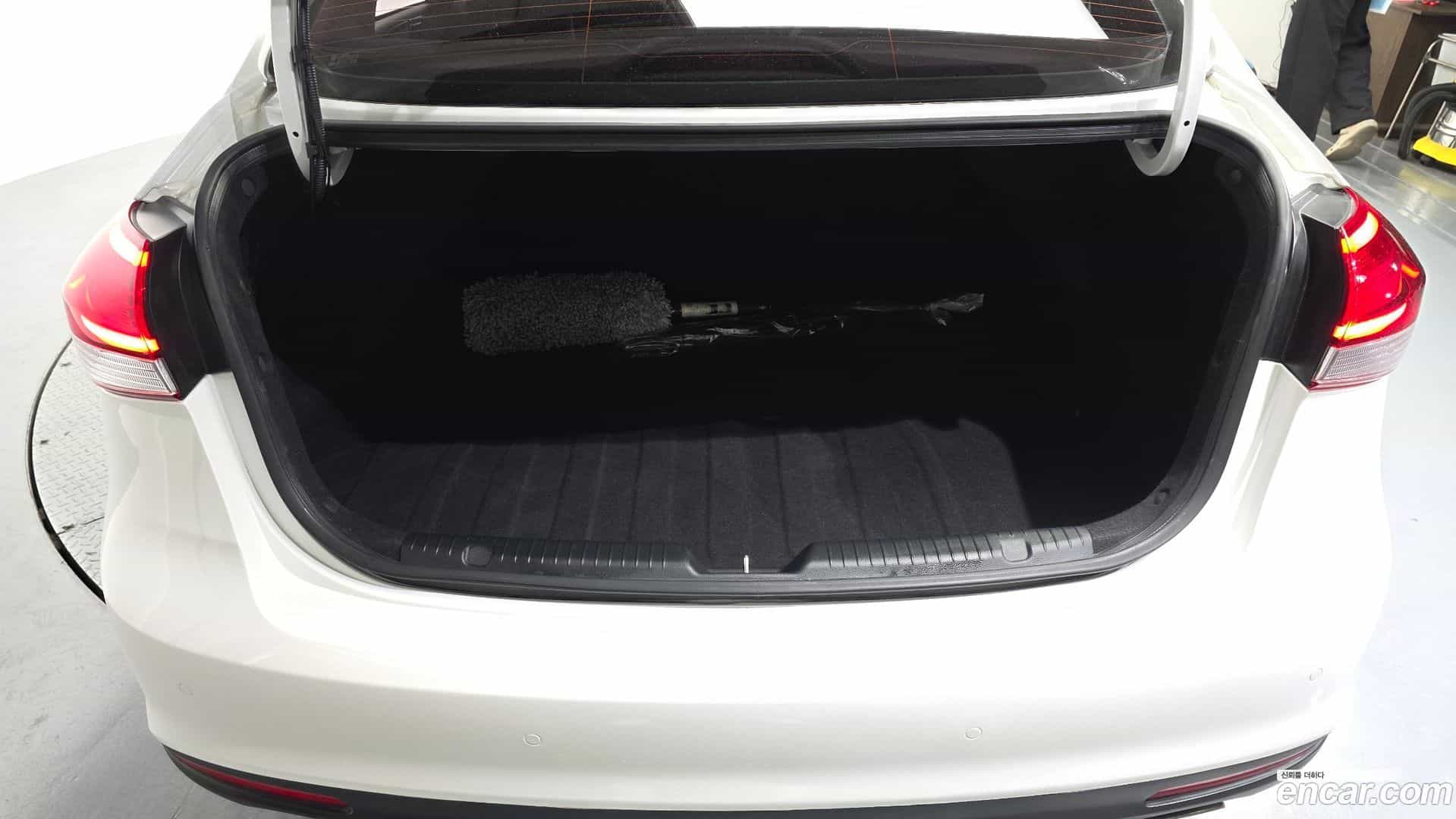 K3 Kia 2018.3-OPTION-024