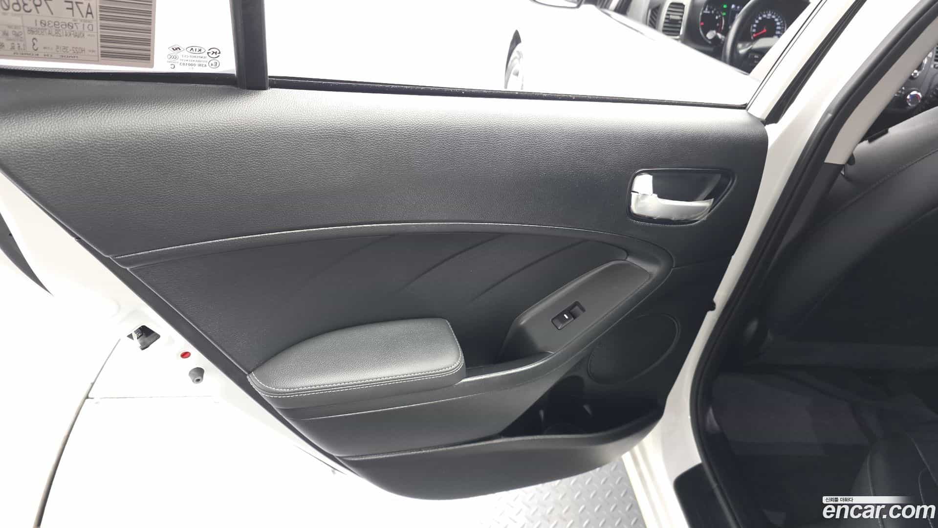 K3 Kia 2018.3-INNER-035