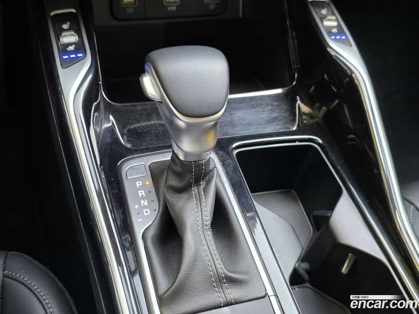 Sorento Kia 2021.3-OPTION-021