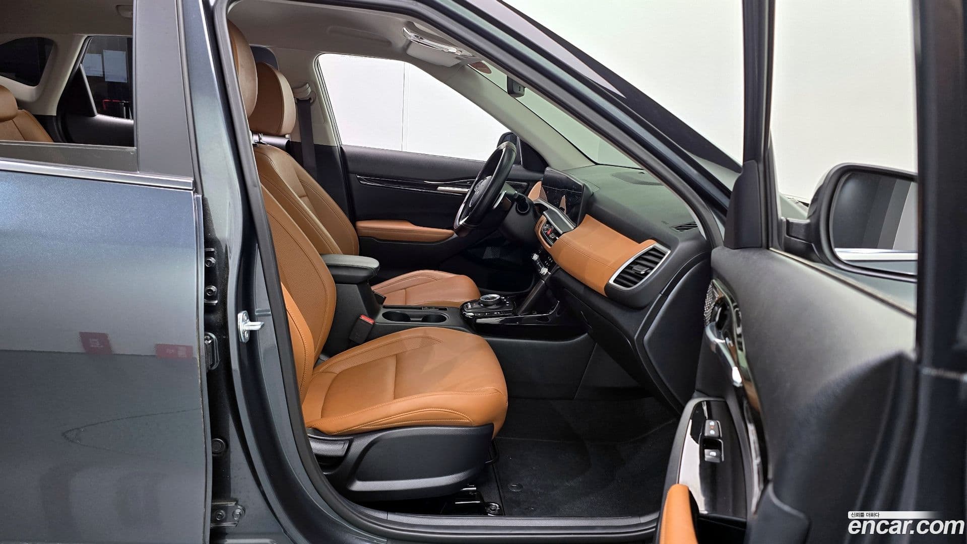Main__Slider__Photo:Seltos Kia 2023.5-25