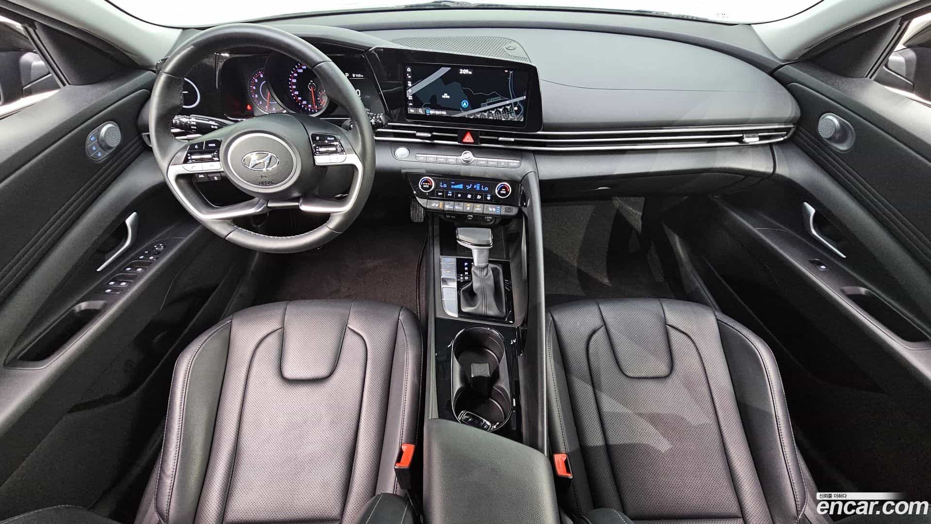 AVANTE Hyundai 2022.3-INNER-007