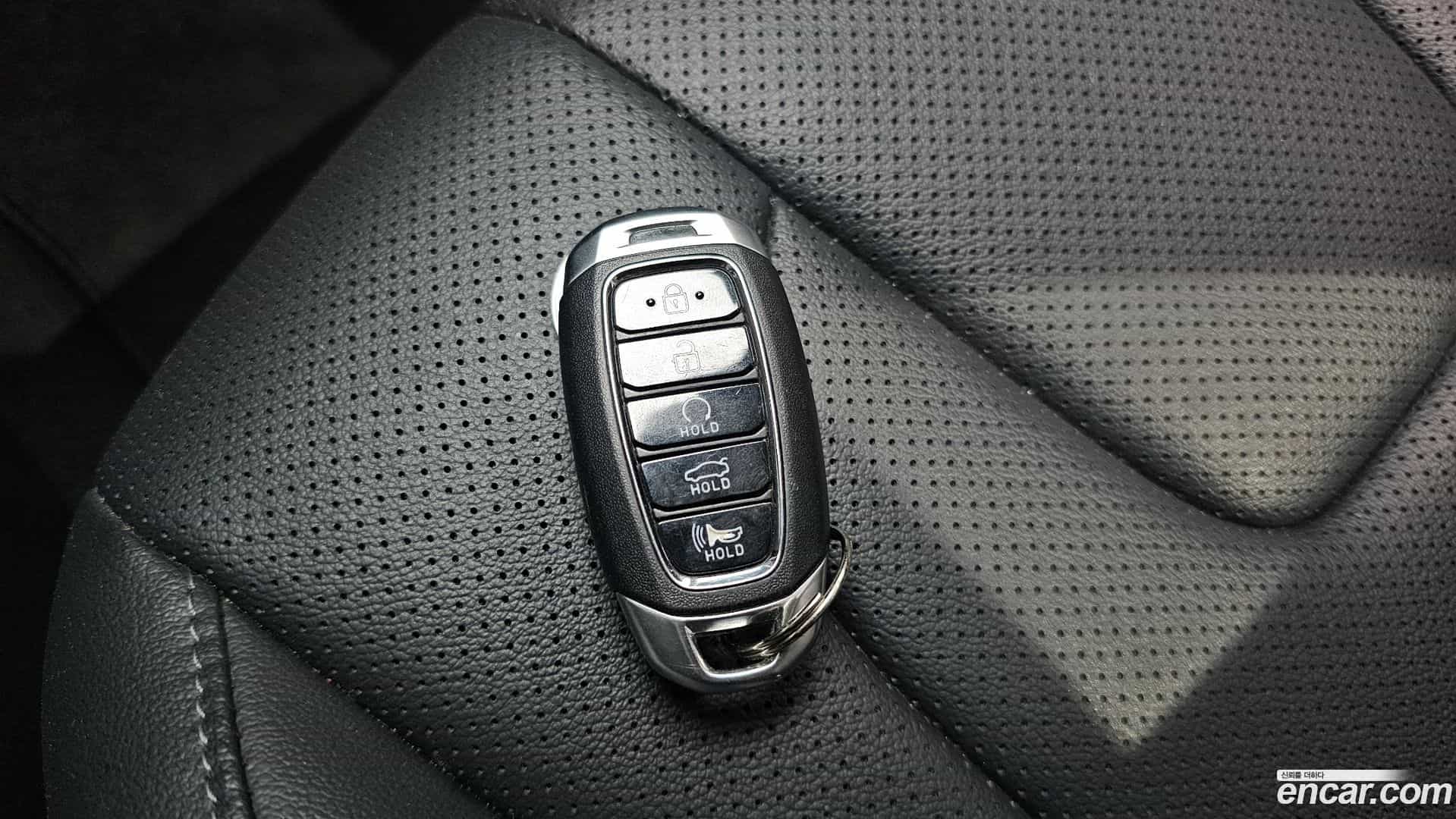 AVANTE Hyundai 2022.3-OPTION-021