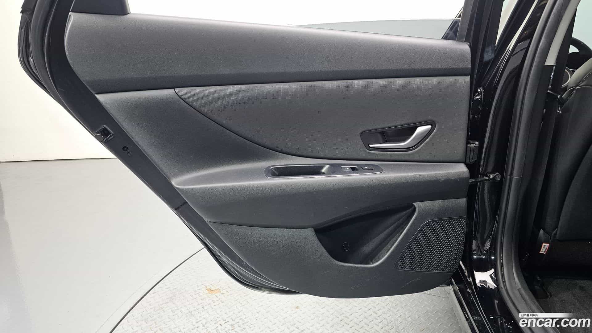 AVANTE Hyundai 2022.3-INNER-035