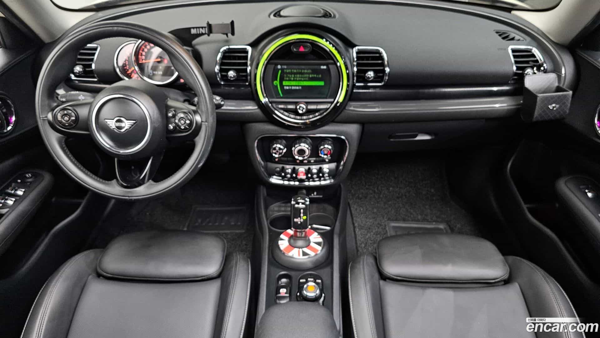 Clubman Mini 2020.6-INNER-007