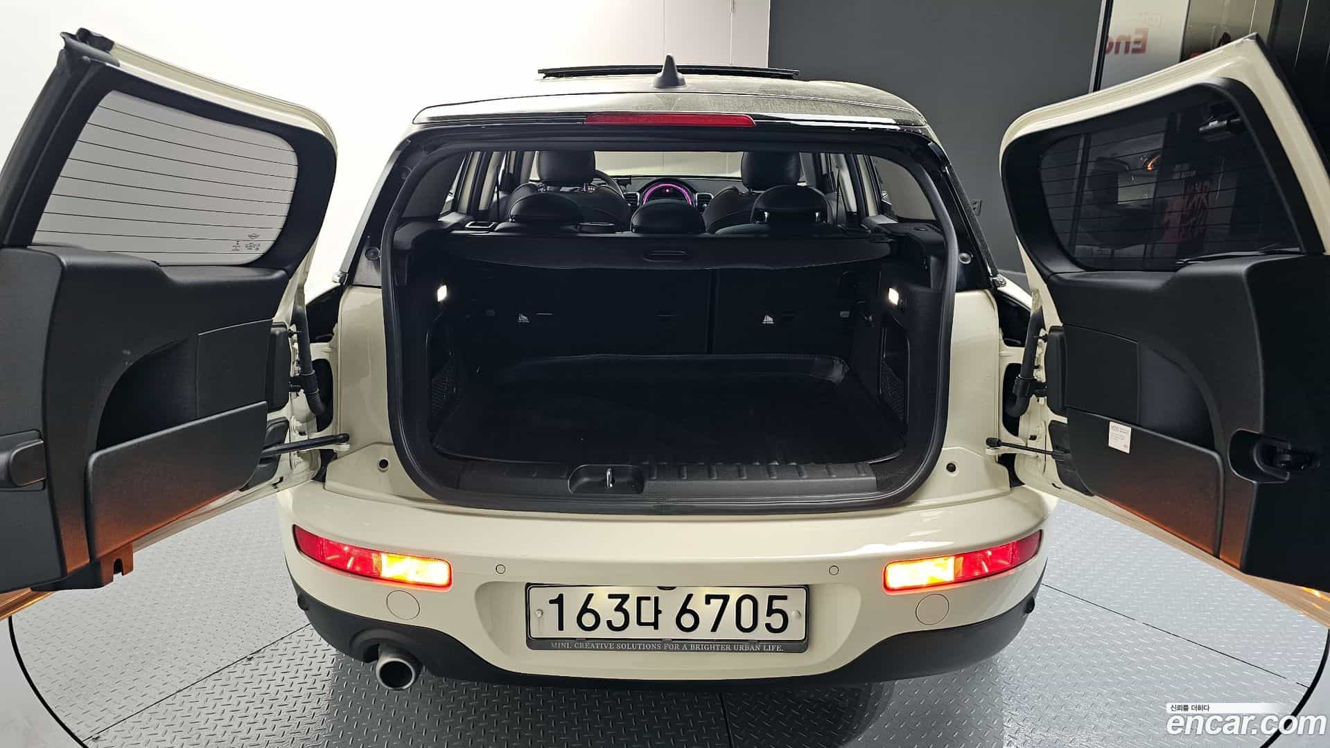 Clubman Mini 2020.6-OPTION-024
