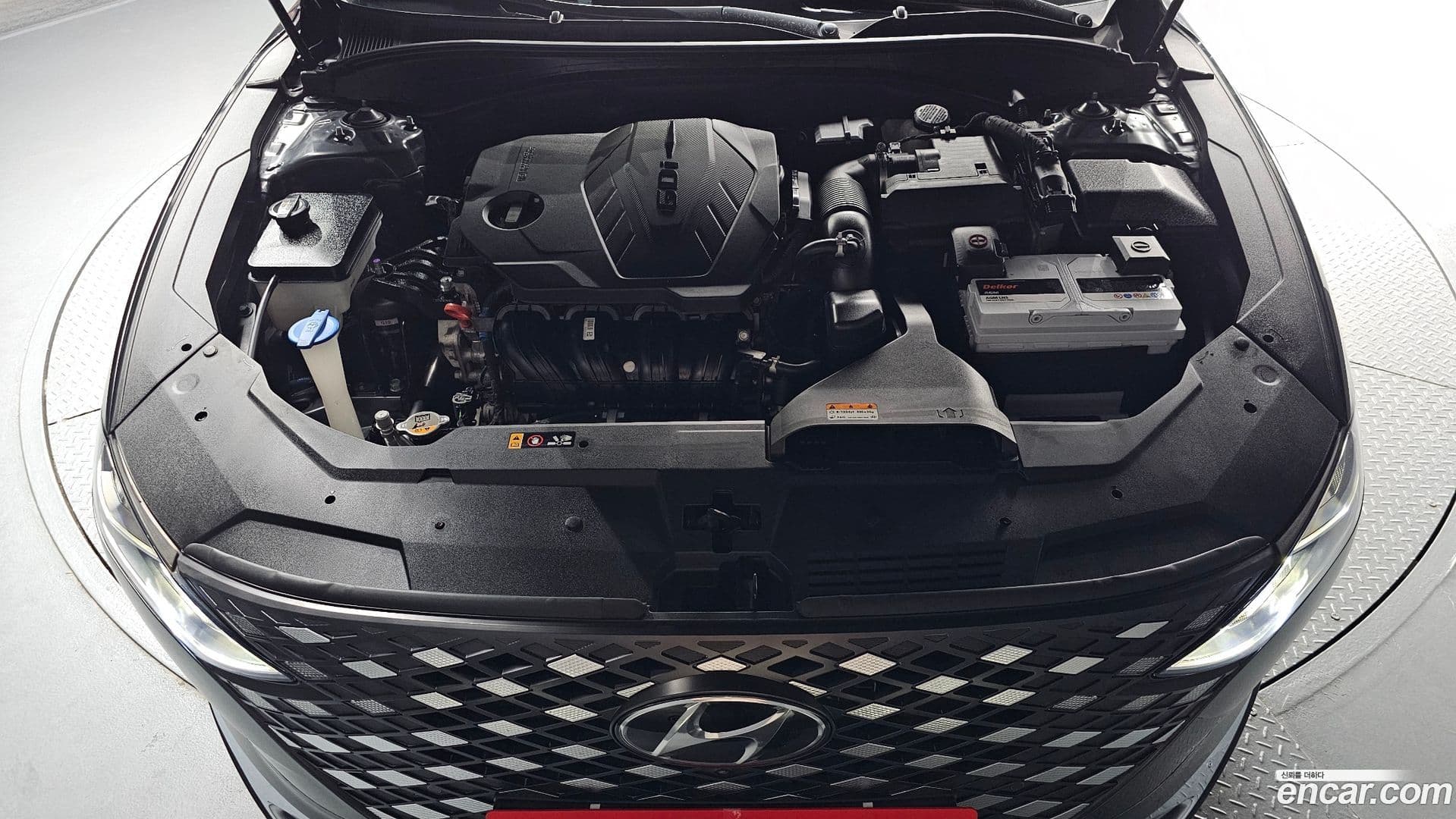 Main__Slider__Photo:Grandeur Hyundai 2020.2-5