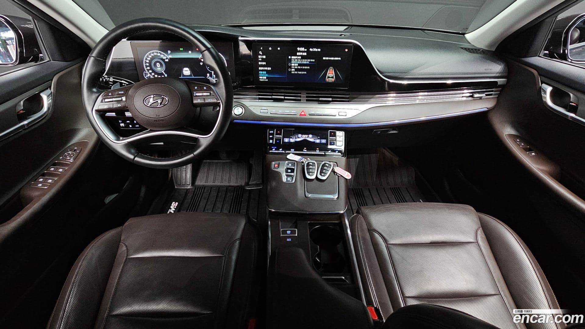 Main__Slider__Photo:Grandeur Hyundai 2020.2-6