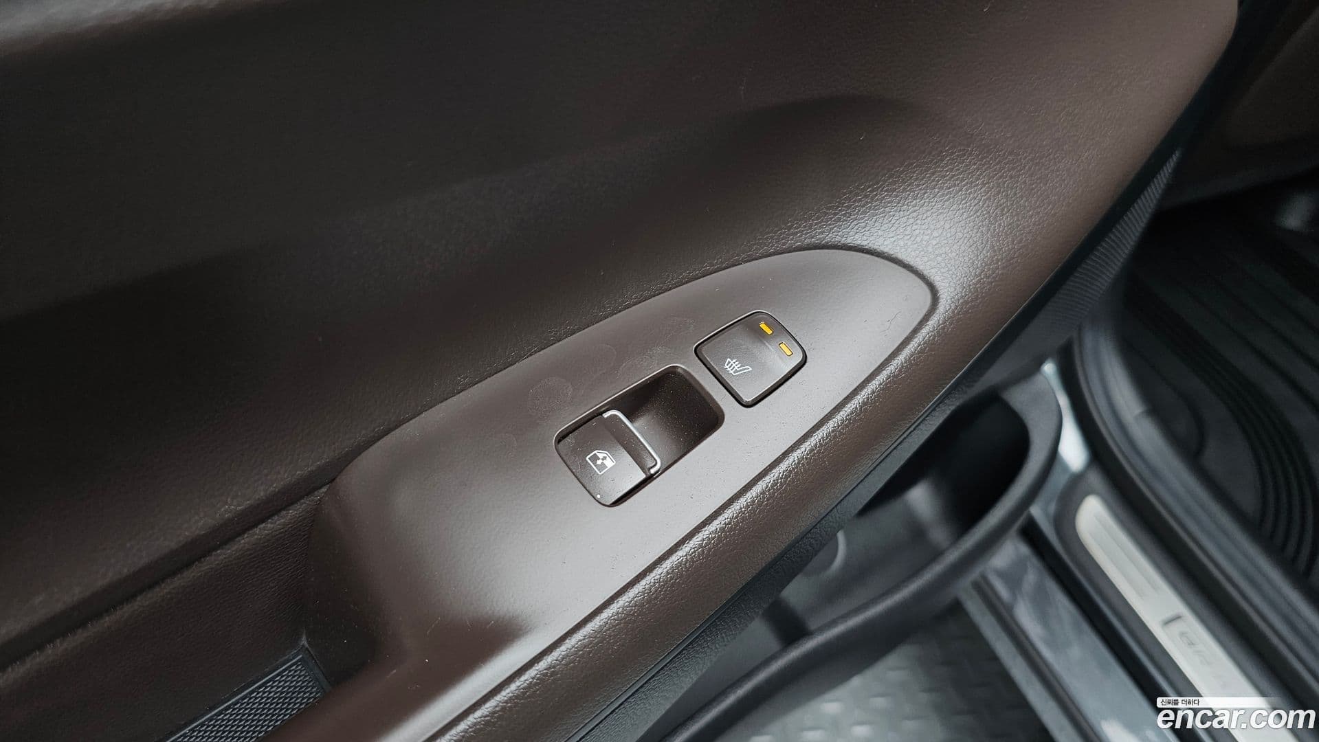 Main__Slider__Photo:Grandeur Hyundai 2020.2-18