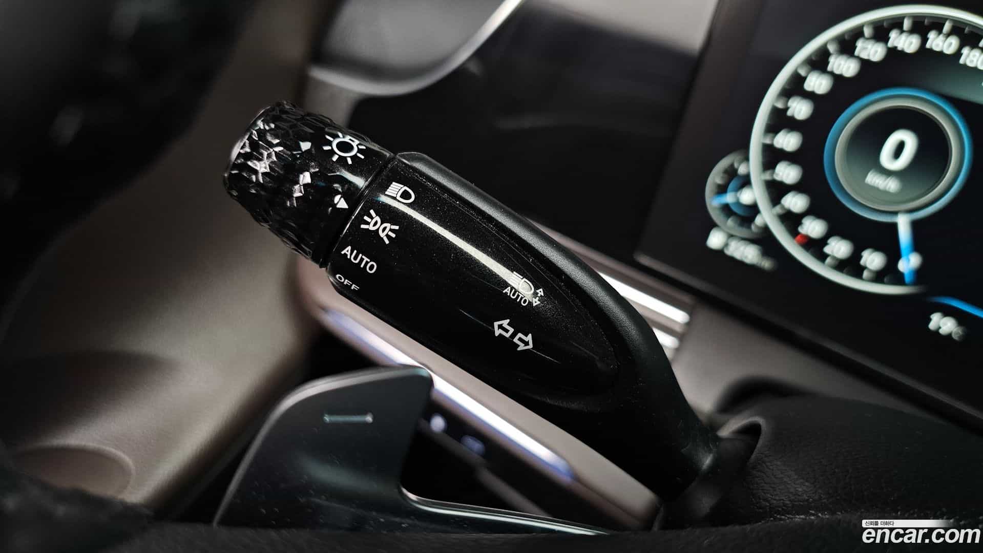 Grandeur Hyundai 2020.2-OPTION-046