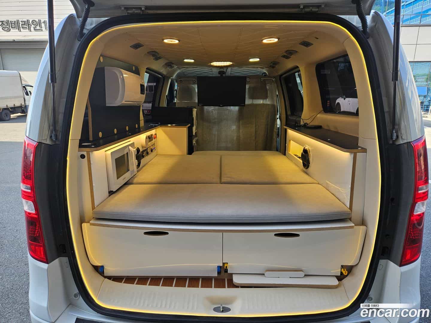 Starex Hyundai 2015.9-OUTER-005