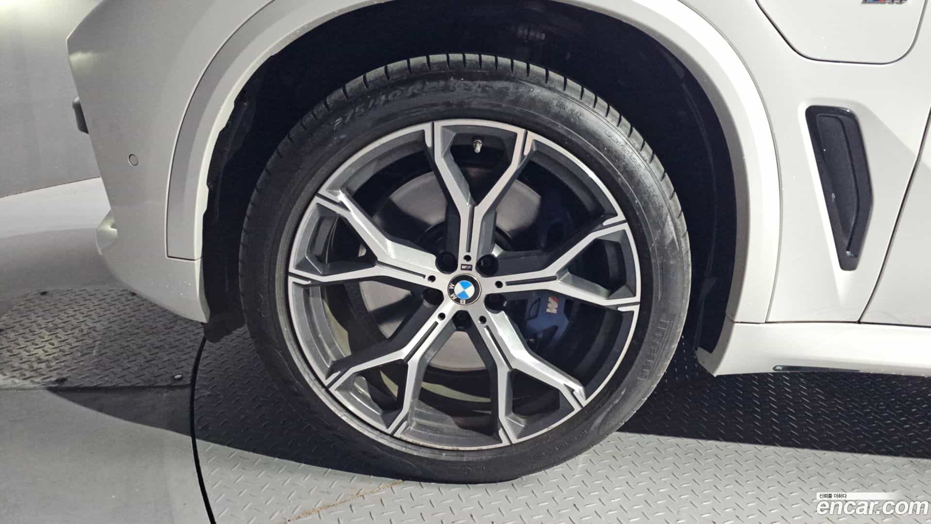 X5 BMW 2021.3-OUTER-005