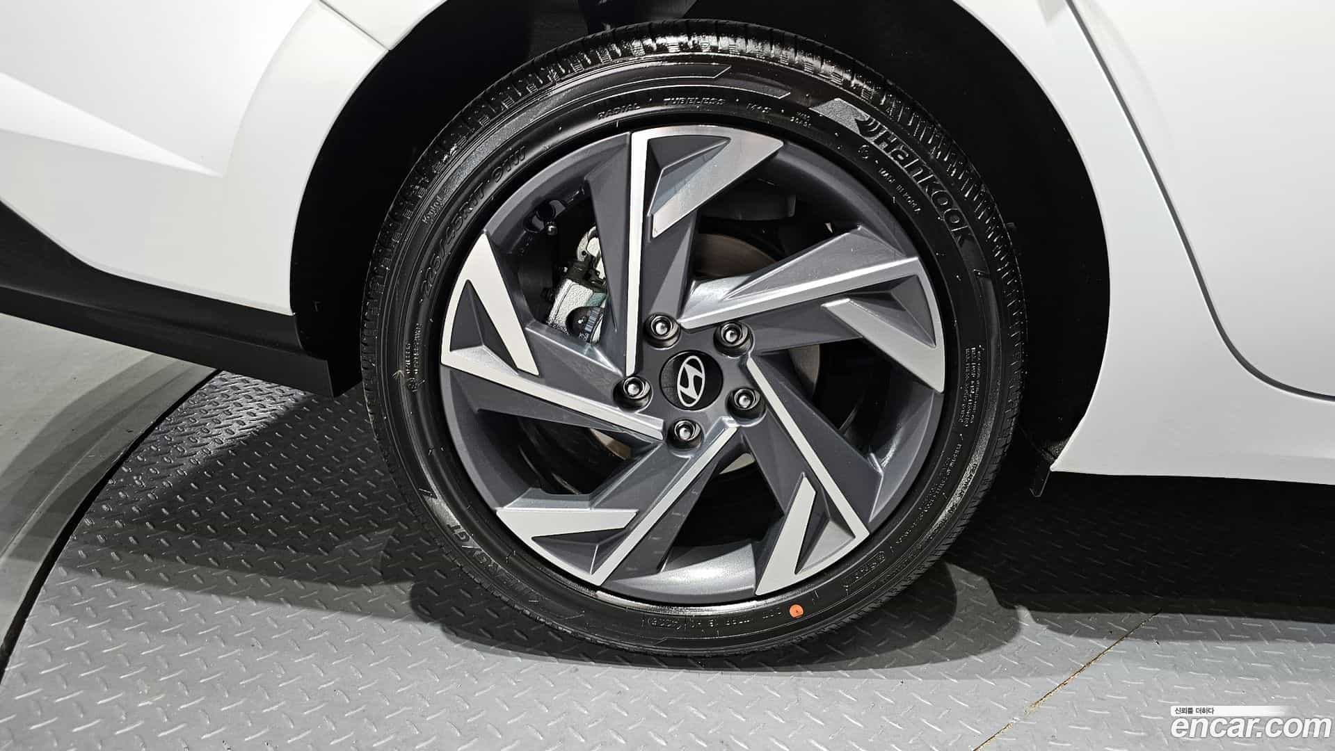 AVANTE Hyundai 2026.0-OUTER-005