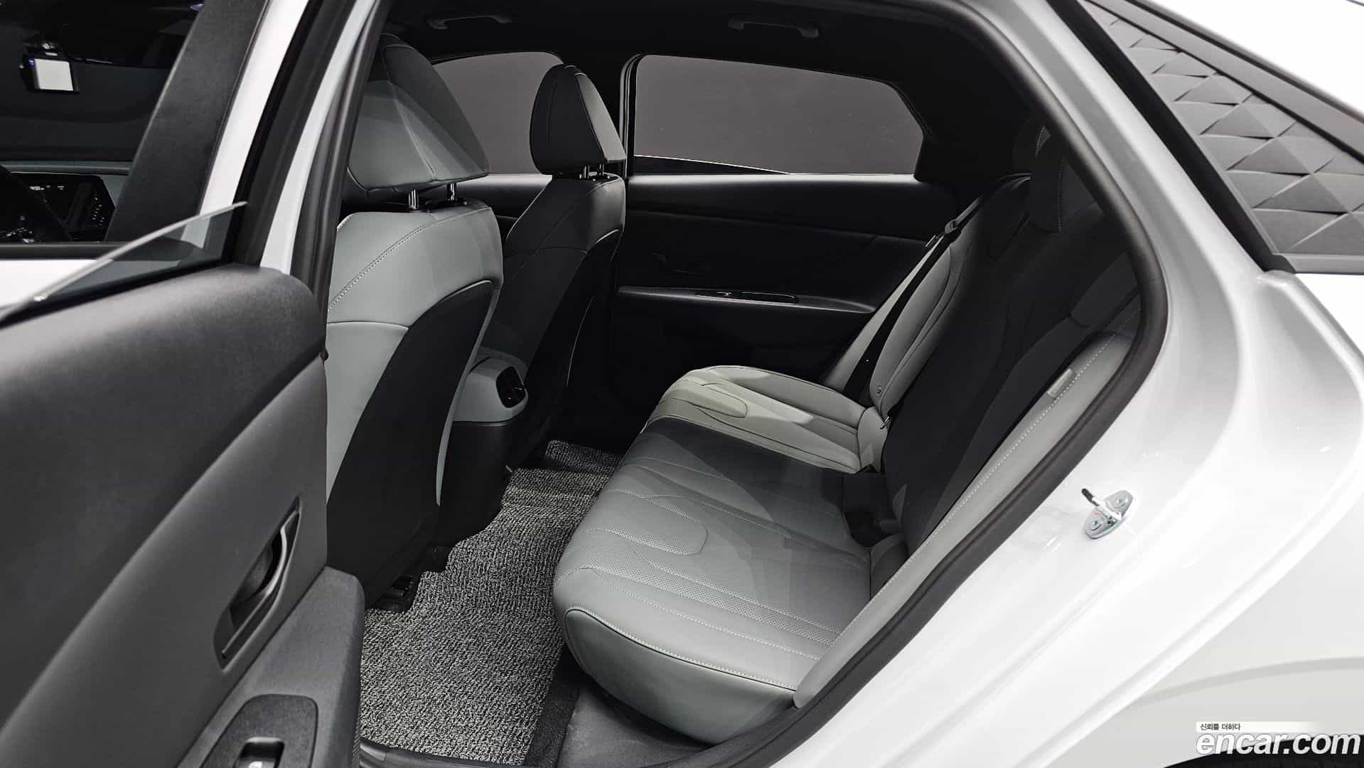 AVANTE Hyundai 2026.0-OPTION-015