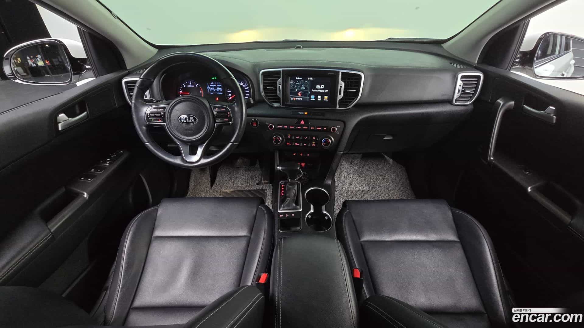 Sportage Kia 2016.2-INNER-007