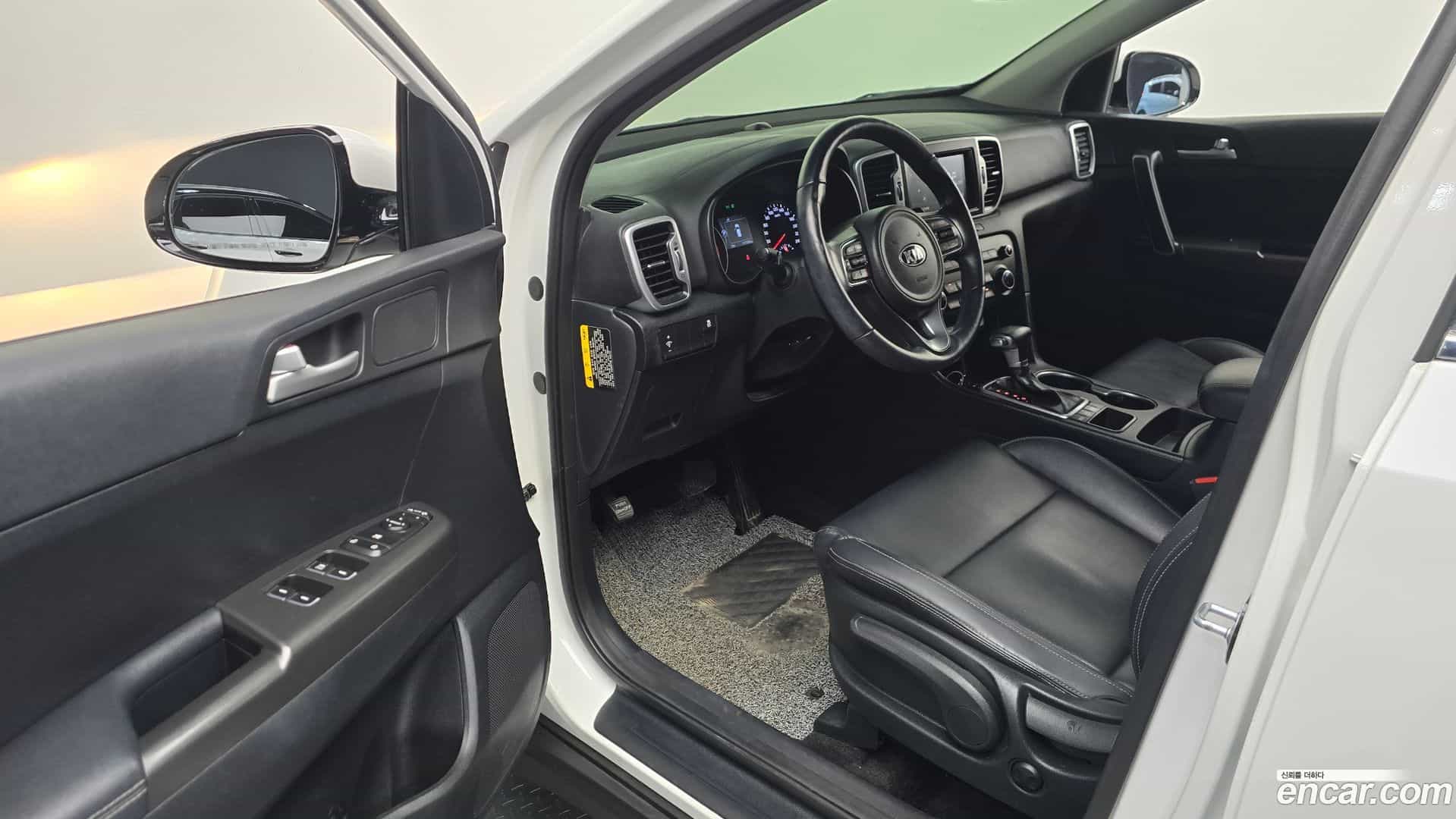 Sportage Kia 2016.2-INNER-010