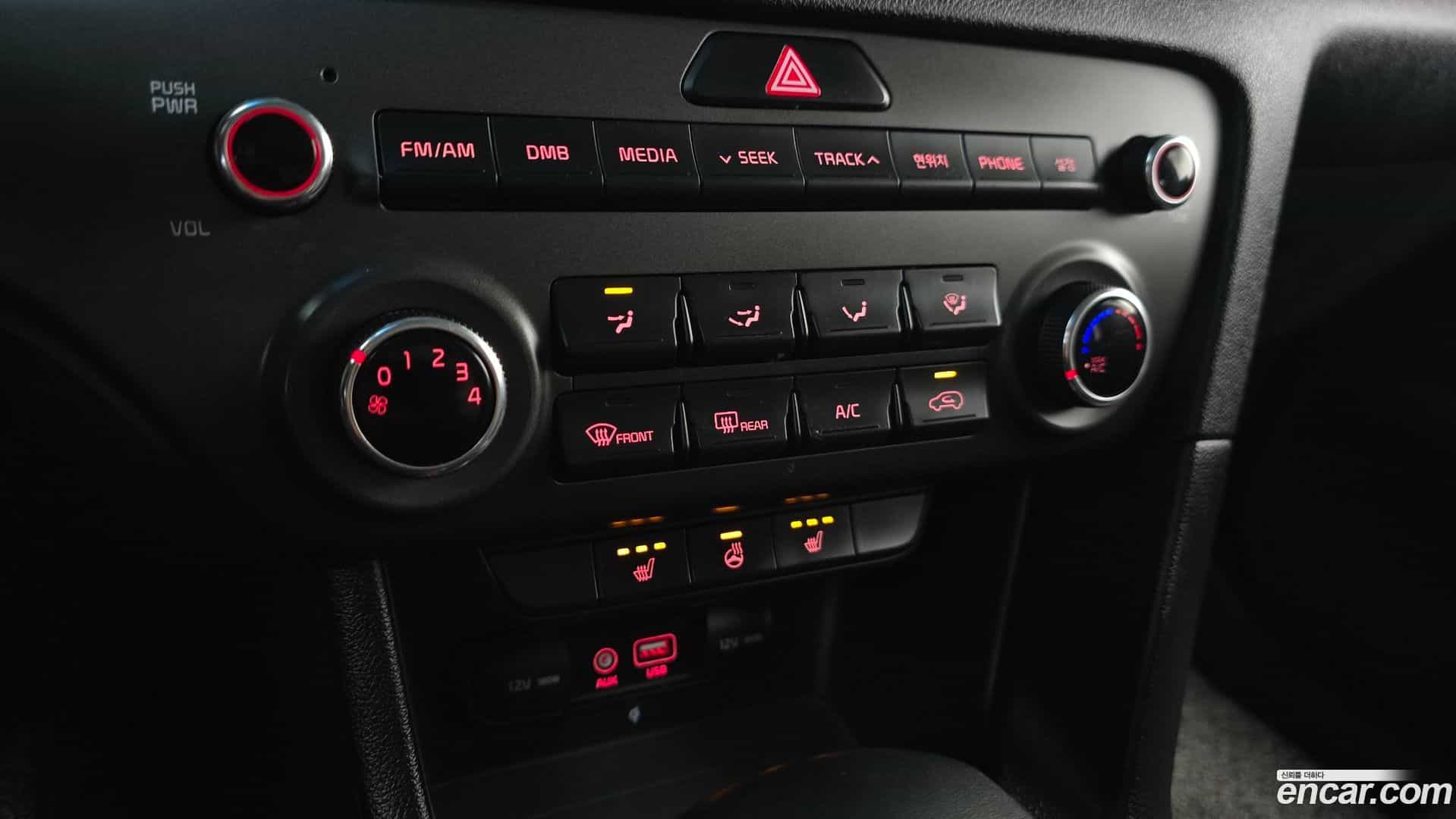 Sportage Kia 2016.2-OPTION-023