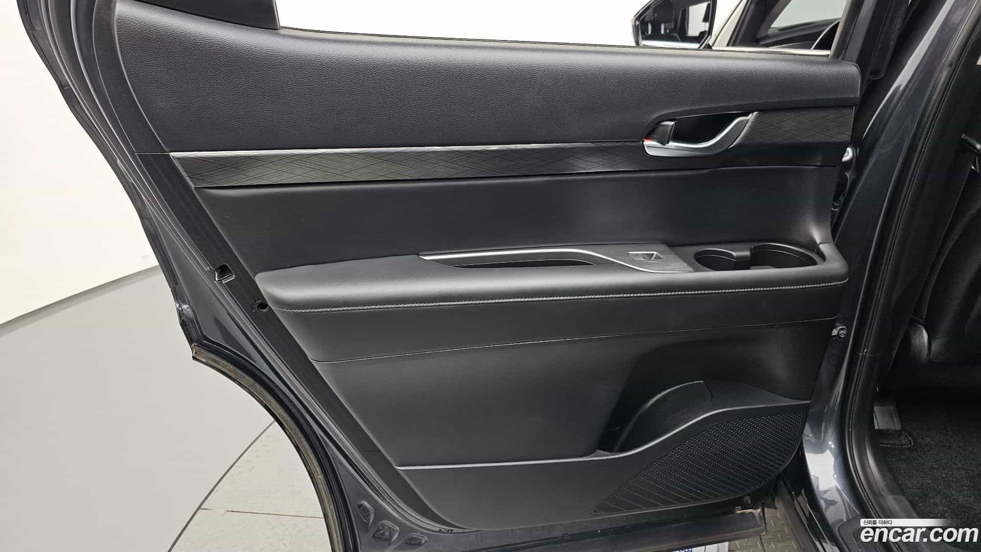 Palisade Hyundai 2022.2-INNER-035
