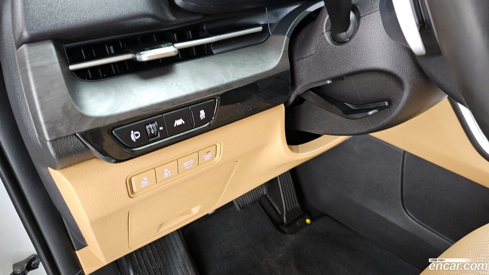 Main__Slider__Photo:Canival Kia 2023.3-16