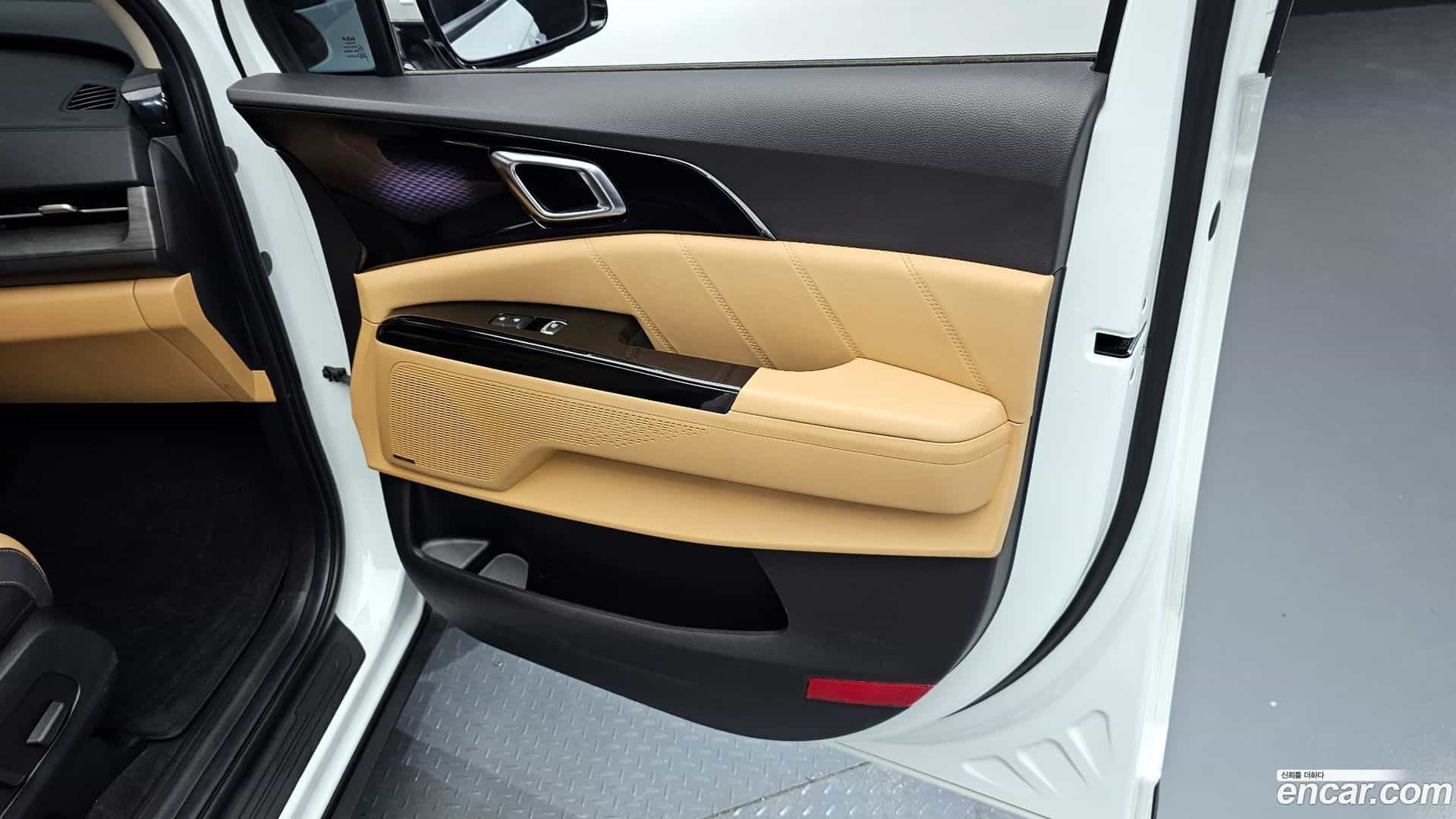 Canival Kia 2023.3-INNER-035