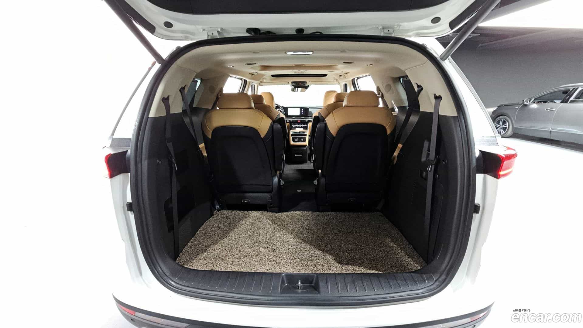 Canival Kia 2023.3-OPTION-040
