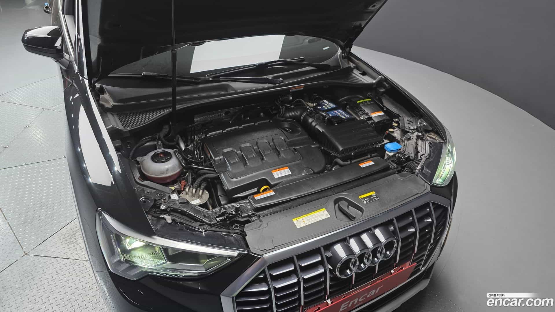 Q3 Audi 2020.5-OUTER-006