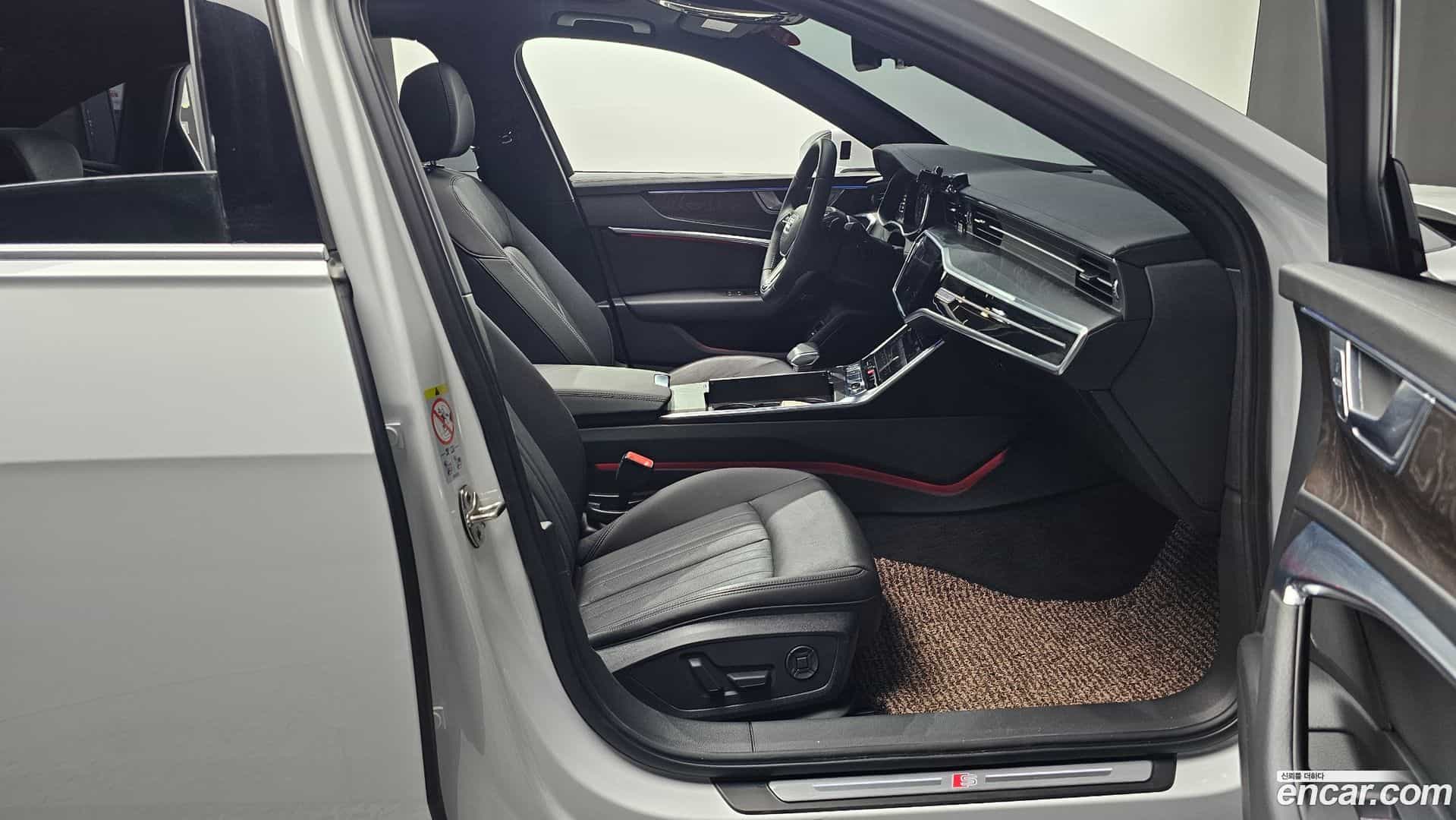 A6 Audi 2019.10-INNER-036