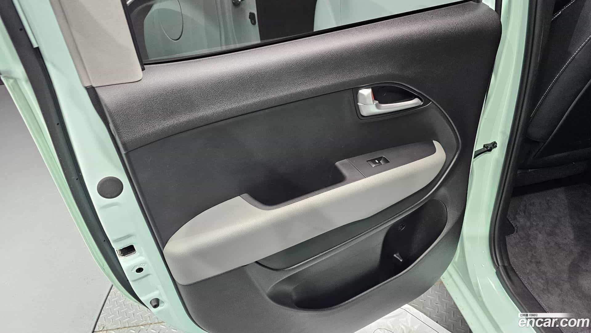 RAY Kia 2024.8-INNER-035
