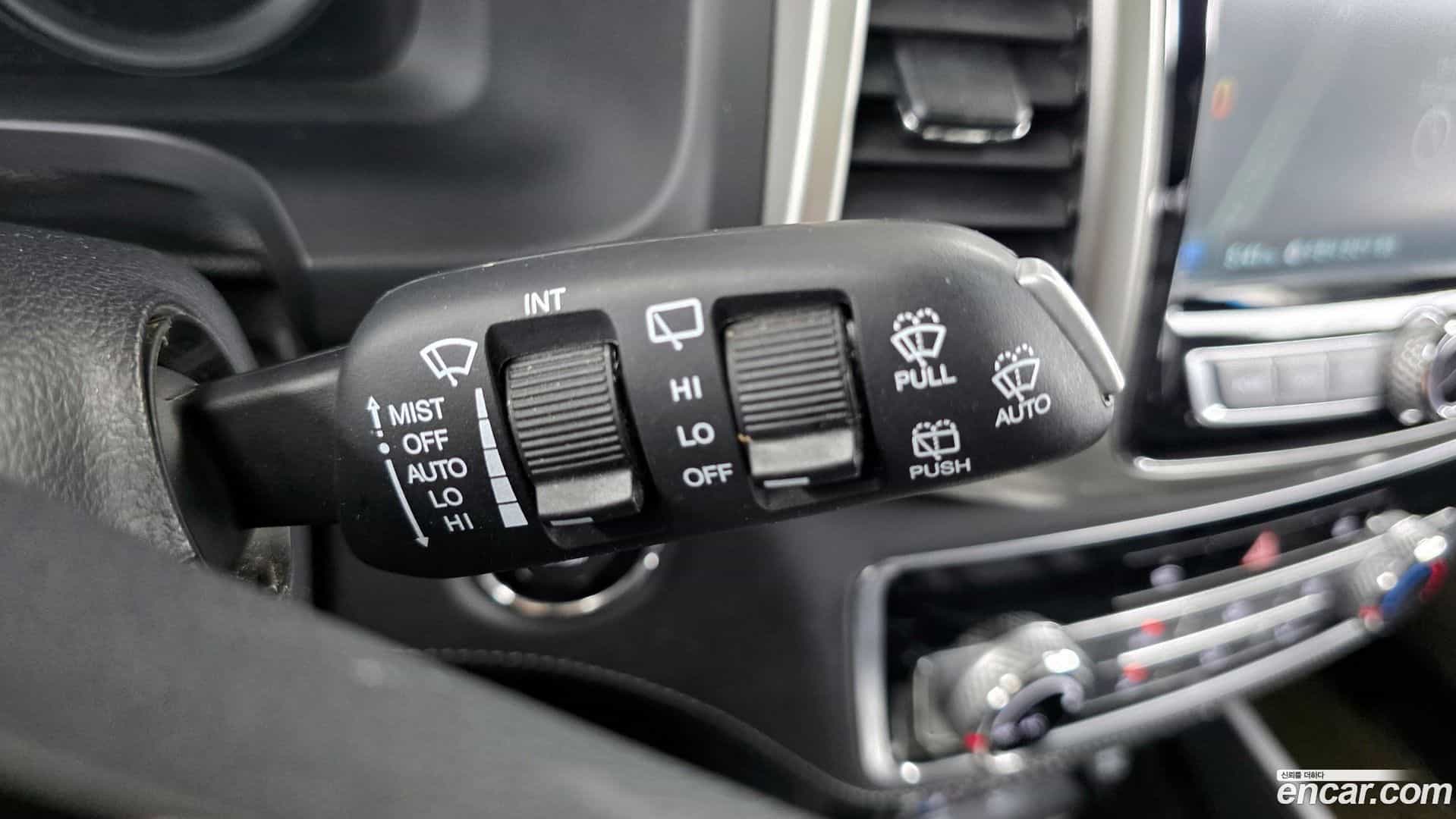 Rexton KG Mobility 2018.2-OPTION-040