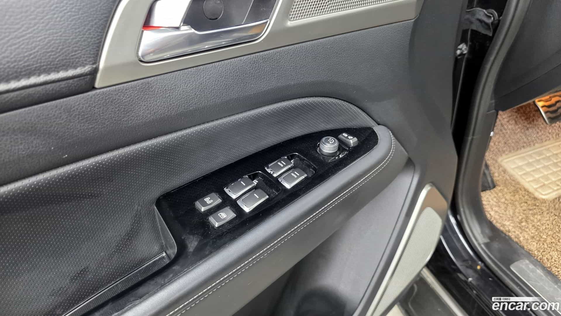 Rexton KG Mobility 2018.2-OPTION-041
