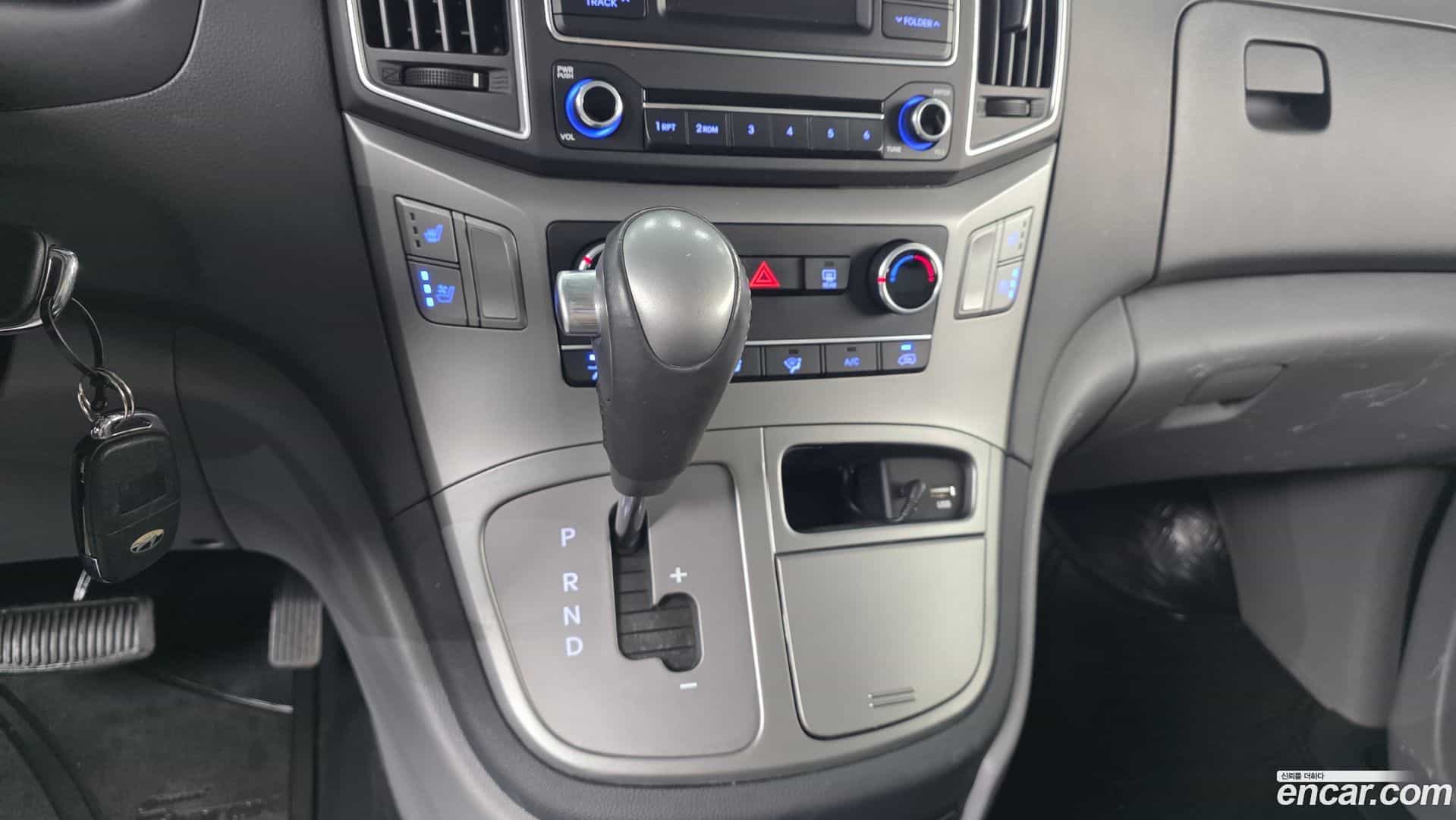 Starex Hyundai 2020.4-INNER-009