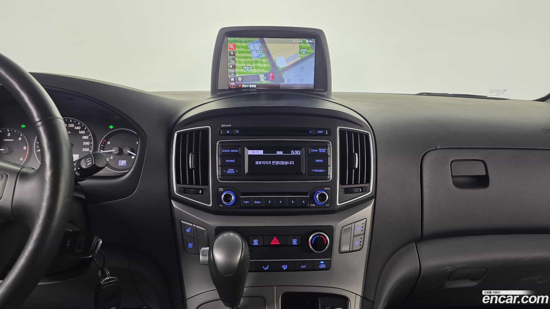 Starex Hyundai 2020.4-OPTION-018