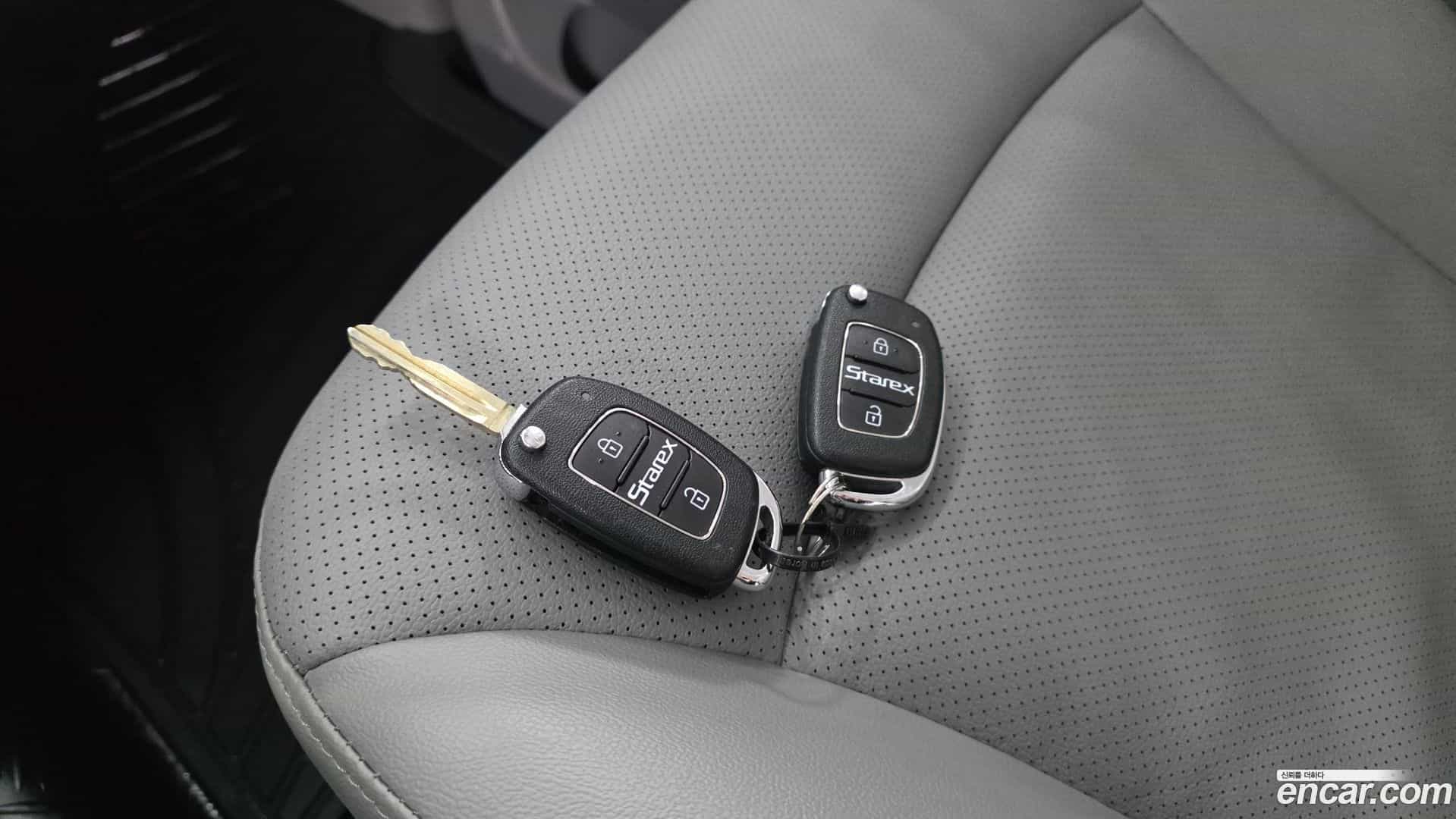 Starex Hyundai 2020.4-OPTION-042