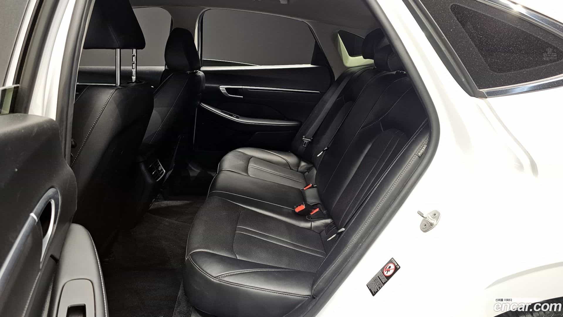 Sonata Hyundai 2023.1-OPTION-016