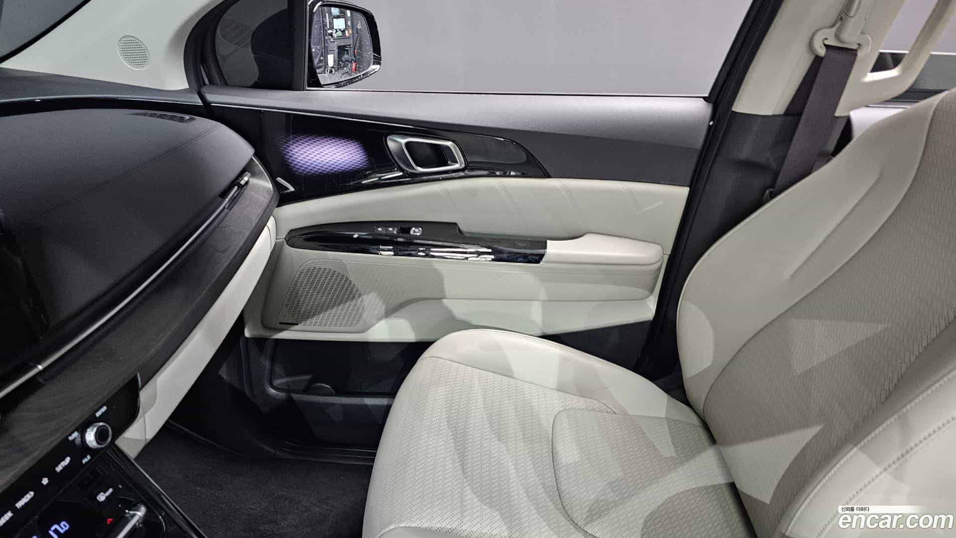 Canival Kia 2023.5-INNER-035