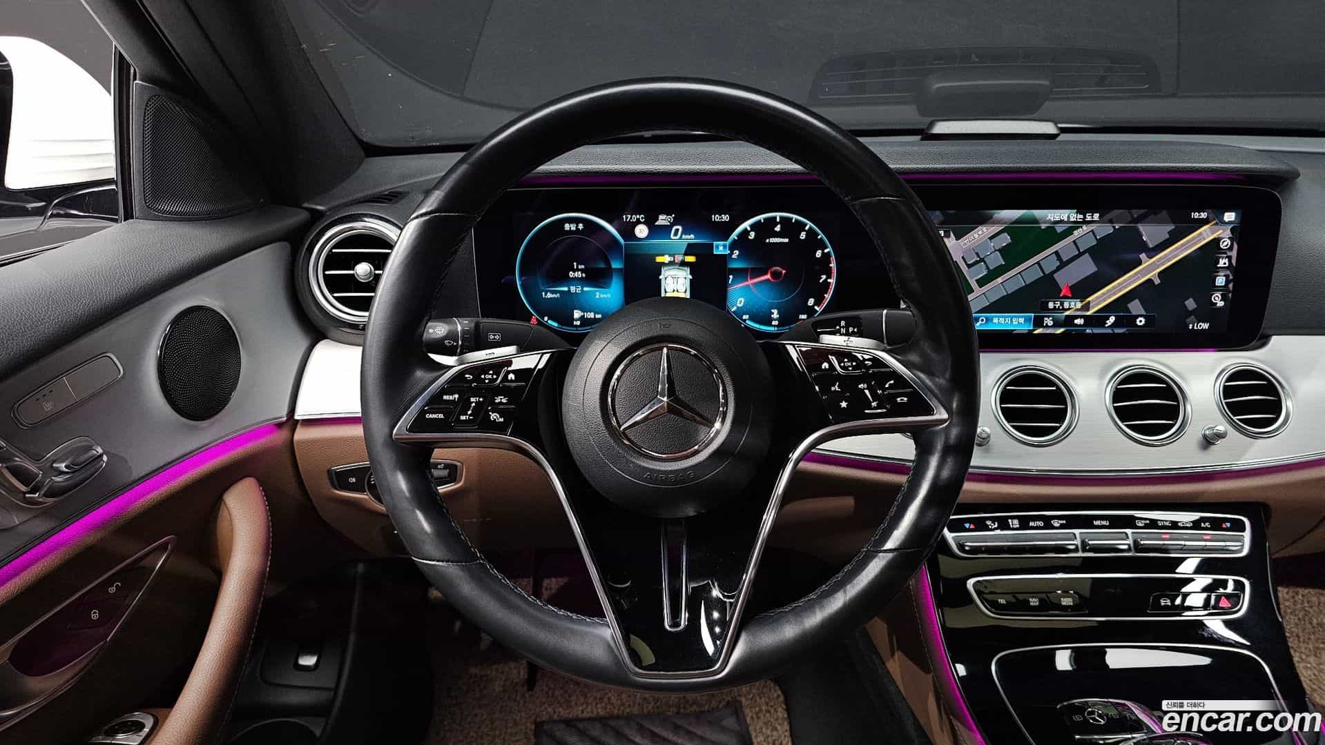 E-Class Mercedes-Benz 2020.11-OPTION-017