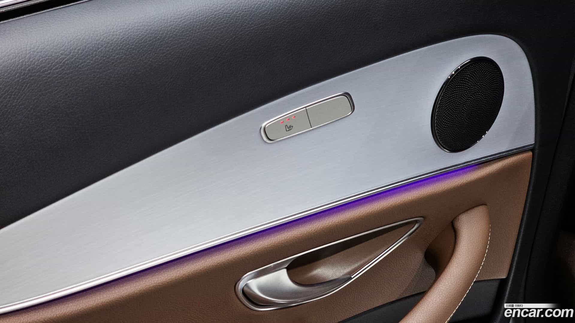 E-Class Mercedes-Benz 2020.11-OPTION-040