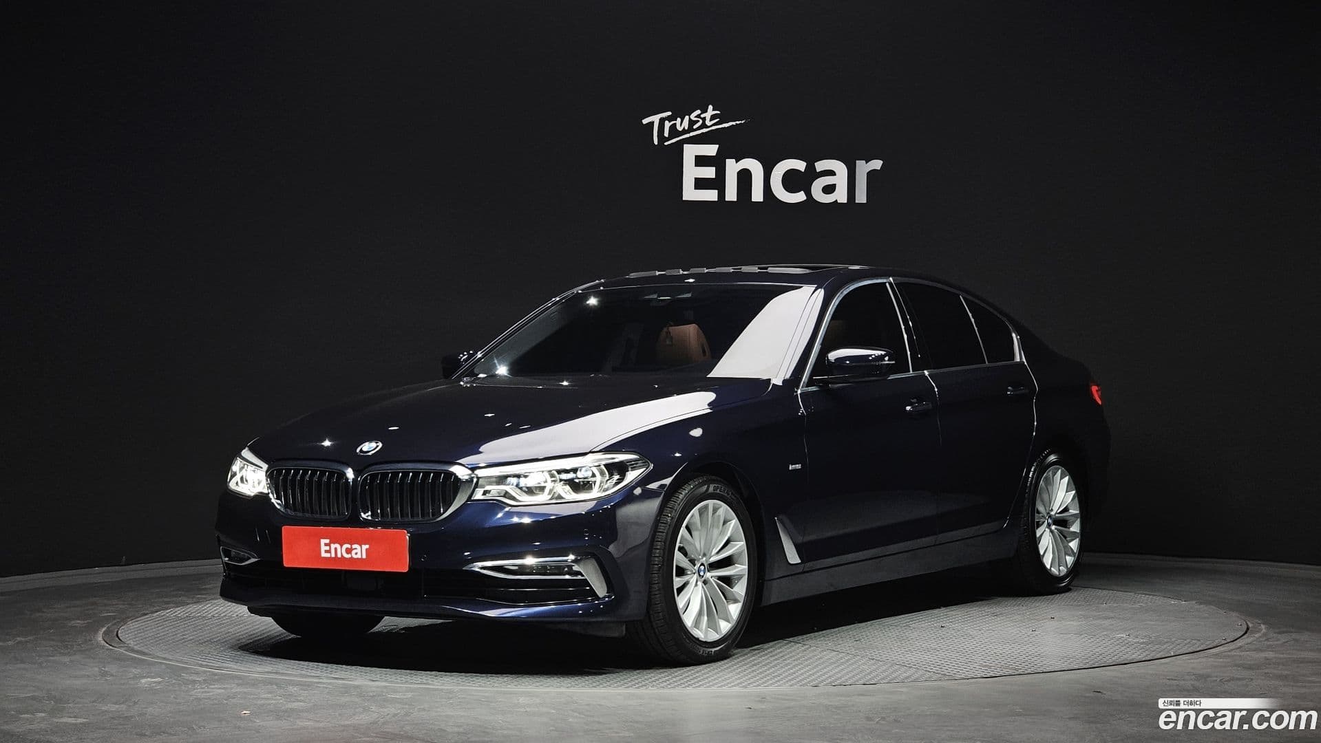 Main__Slider__Photo:5-Series BMW 2018.2-0