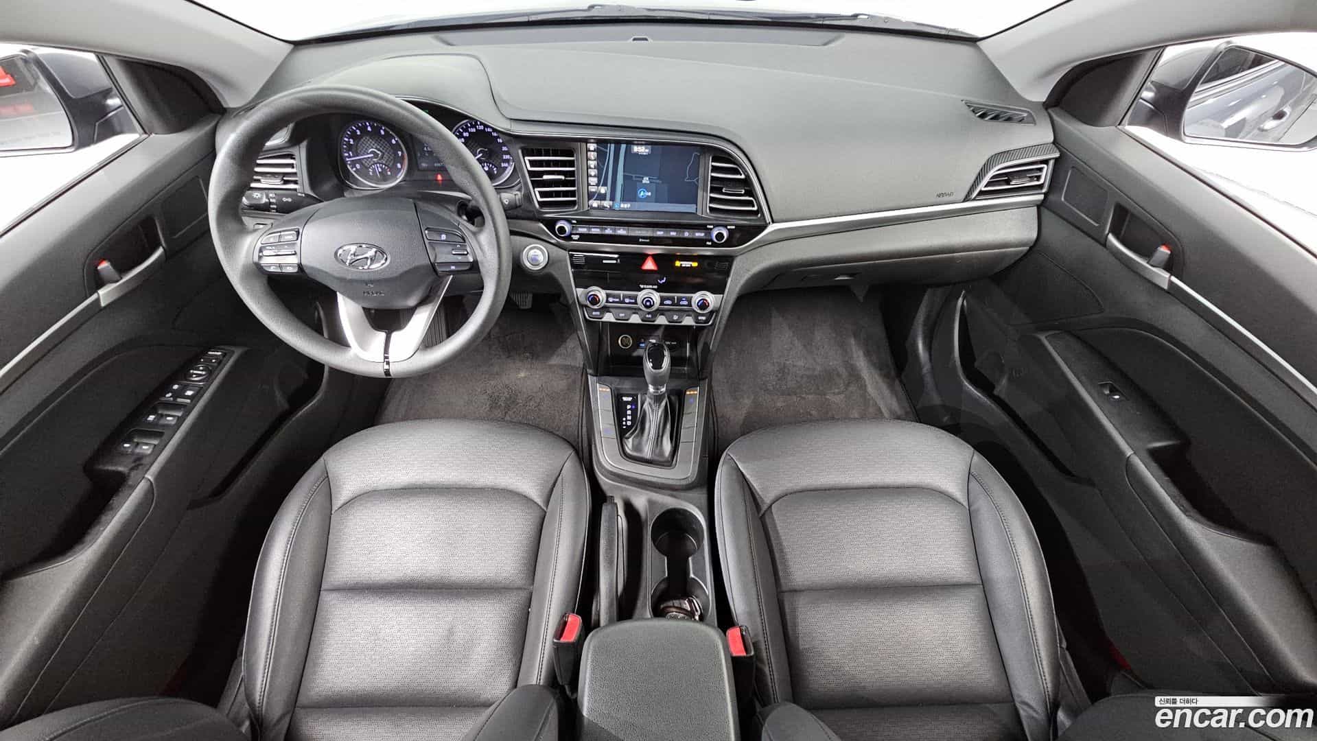 AVANTE Hyundai 2020.0-INNER-007
