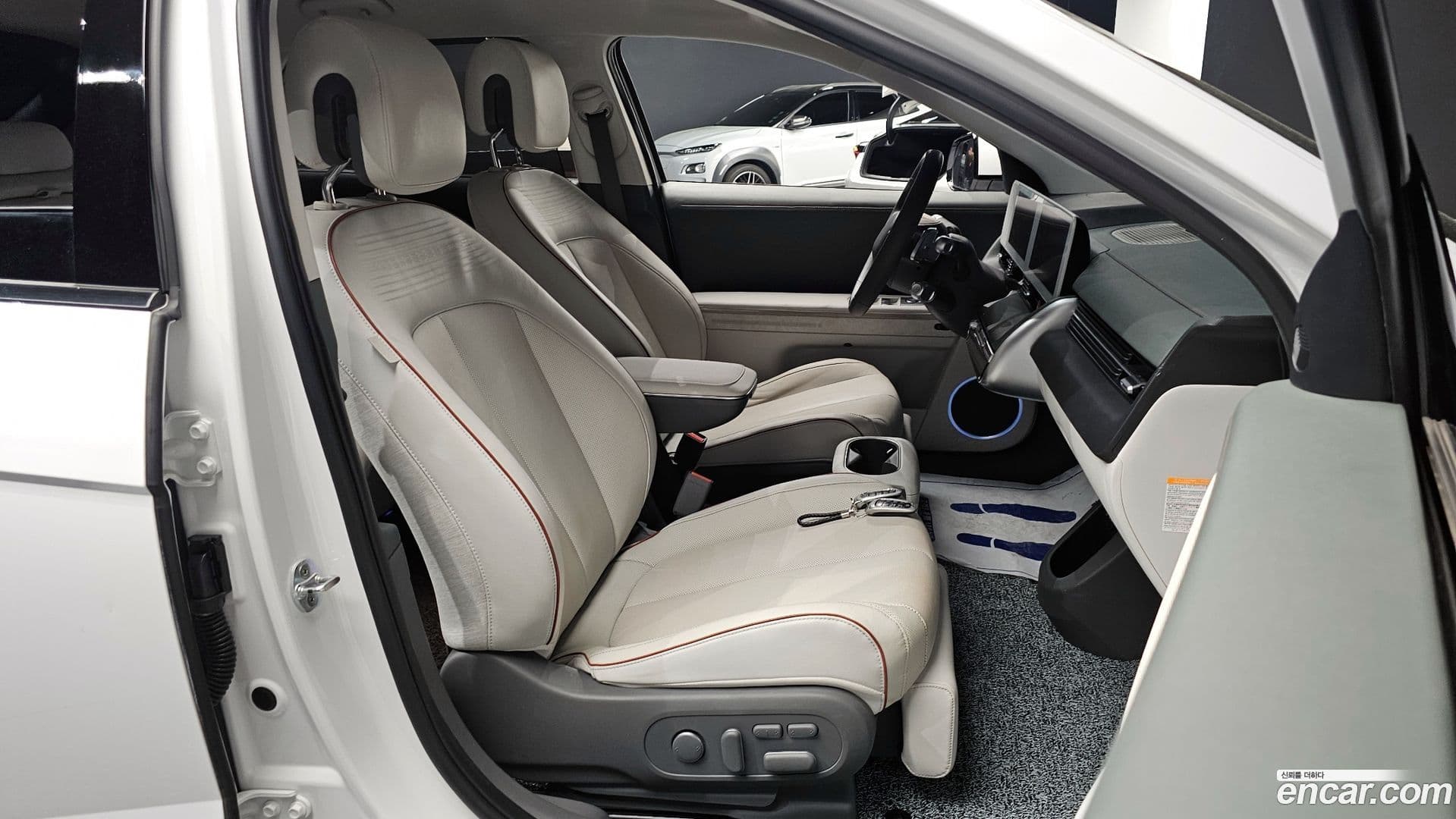 Main__Slider__Photo:Ioniq5 Hyundai 2022.2-25