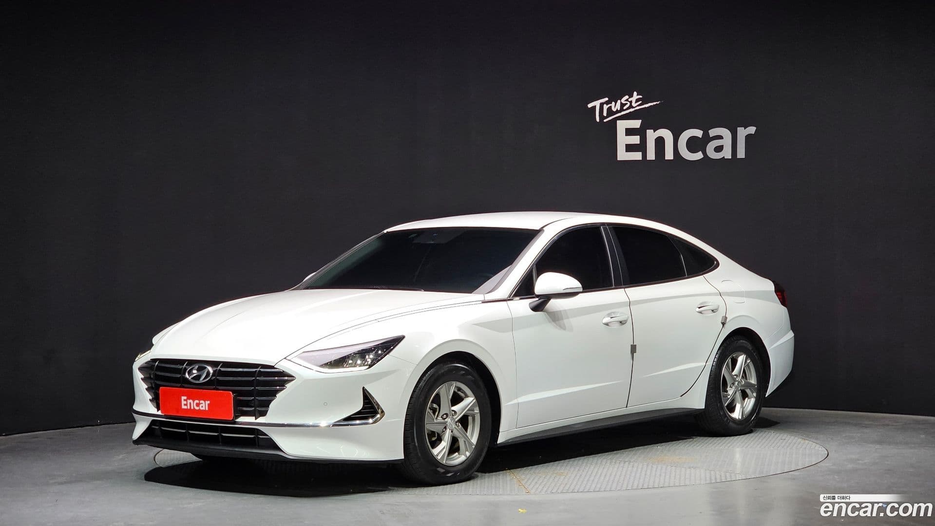 Main__Slider__Photo:Sonata Hyundai 2019.6-0