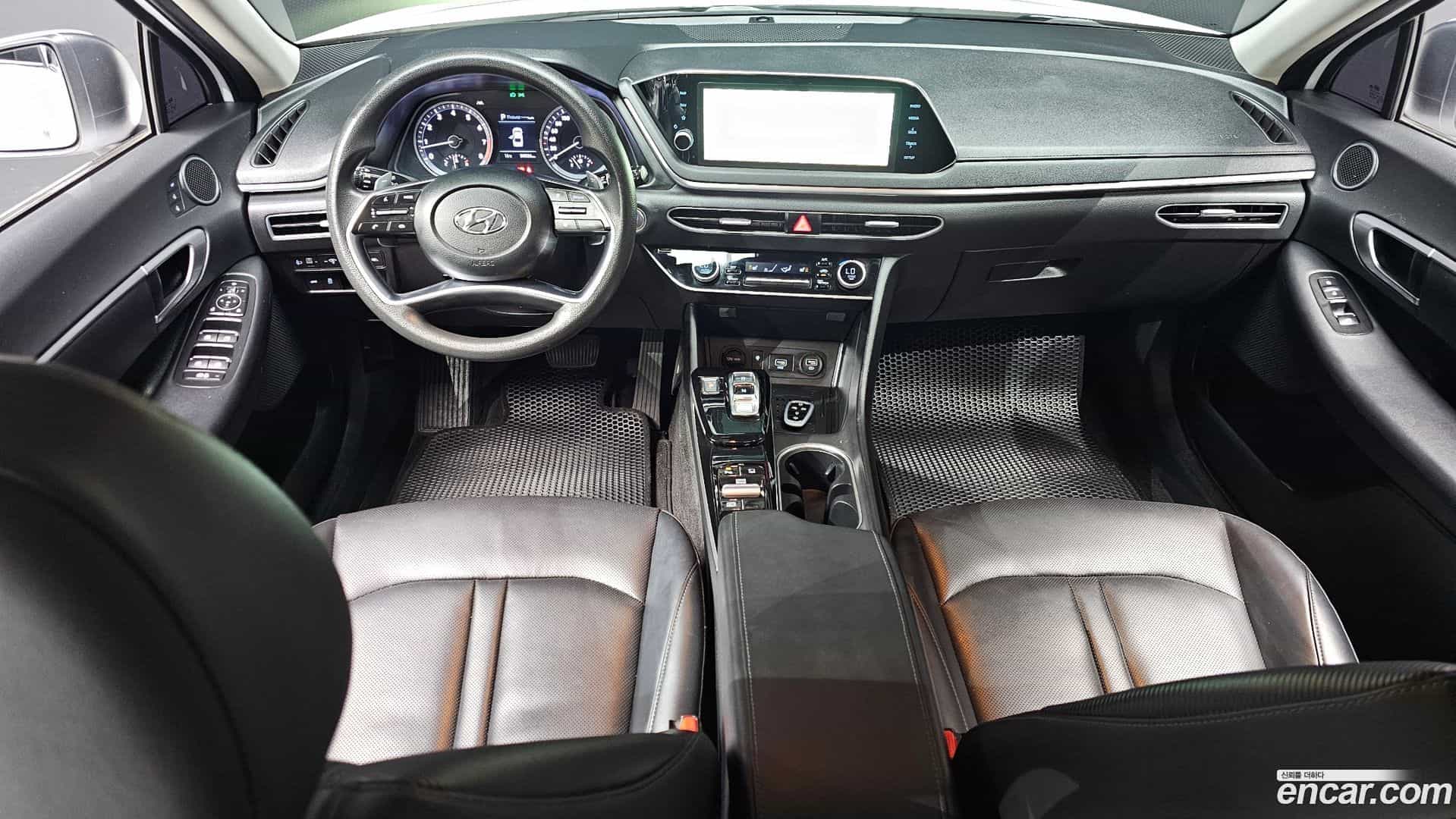 Sonata Hyundai 2019.6-INNER-007