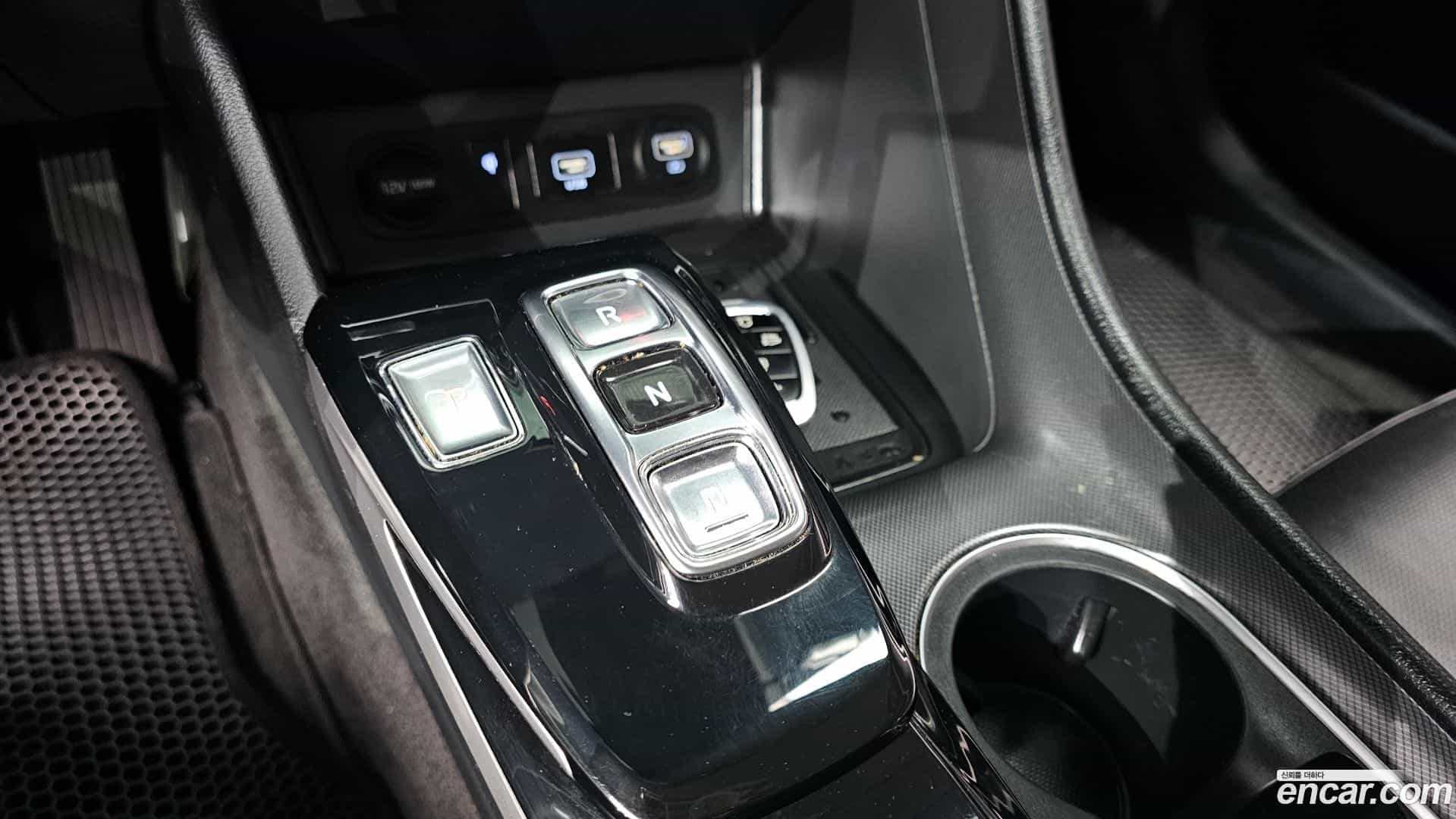 Sonata Hyundai 2019.6-INNER-009