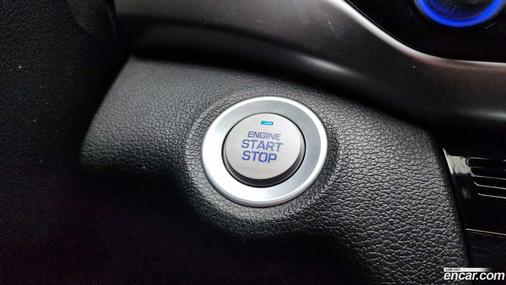 AVANTE Hyundai 2019.11-OPTION-040