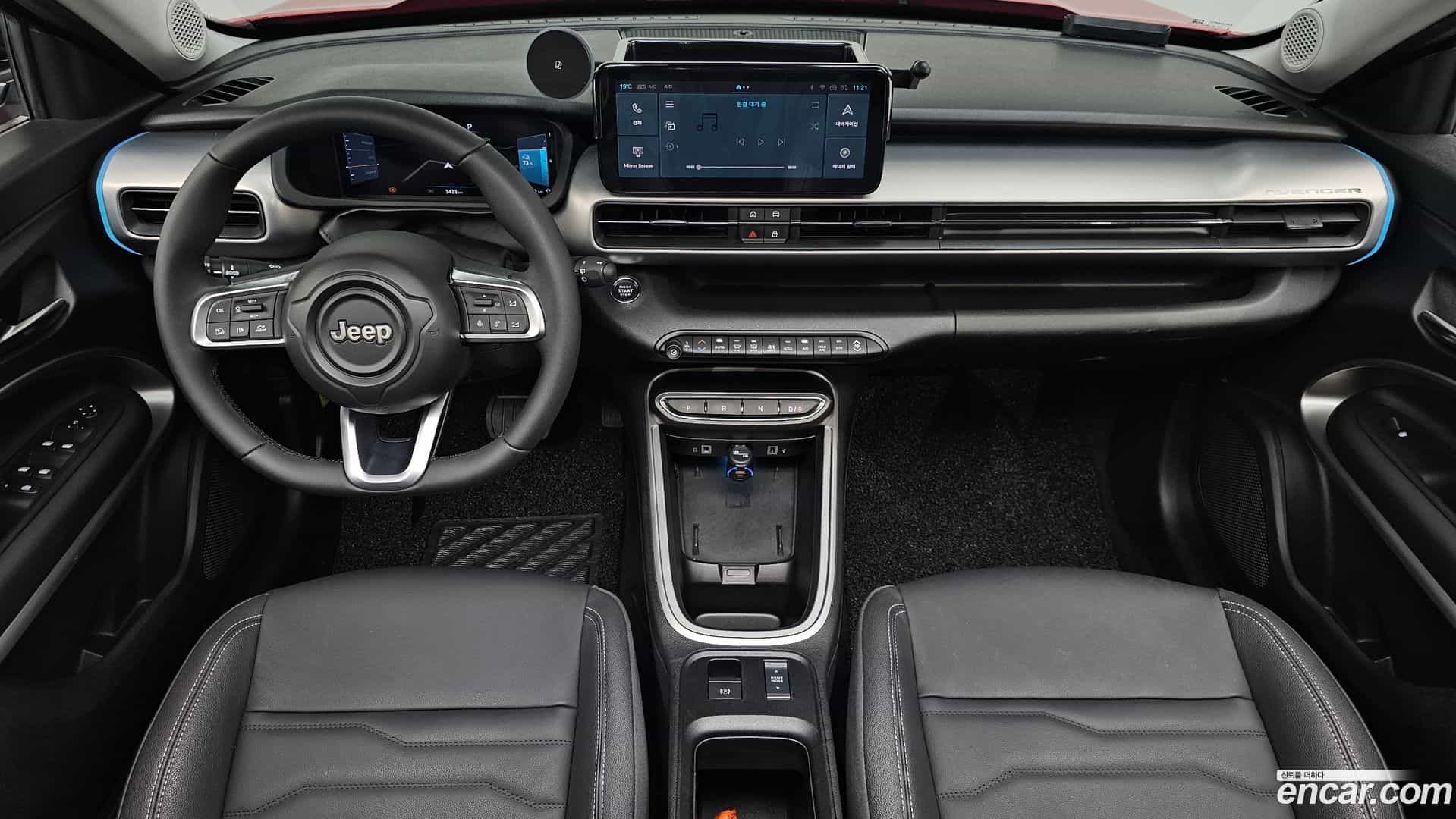 Avenger Jeep 2024.11-INNER-007