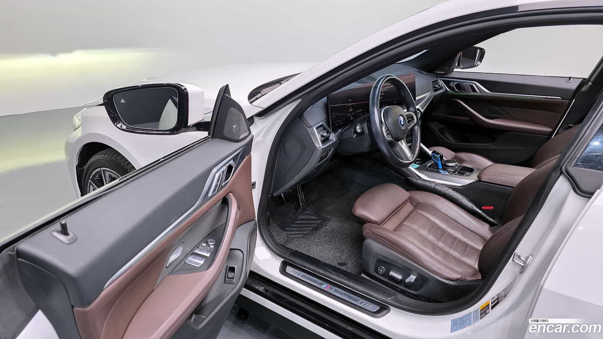 i4 BMW 2022.9-INNER-010