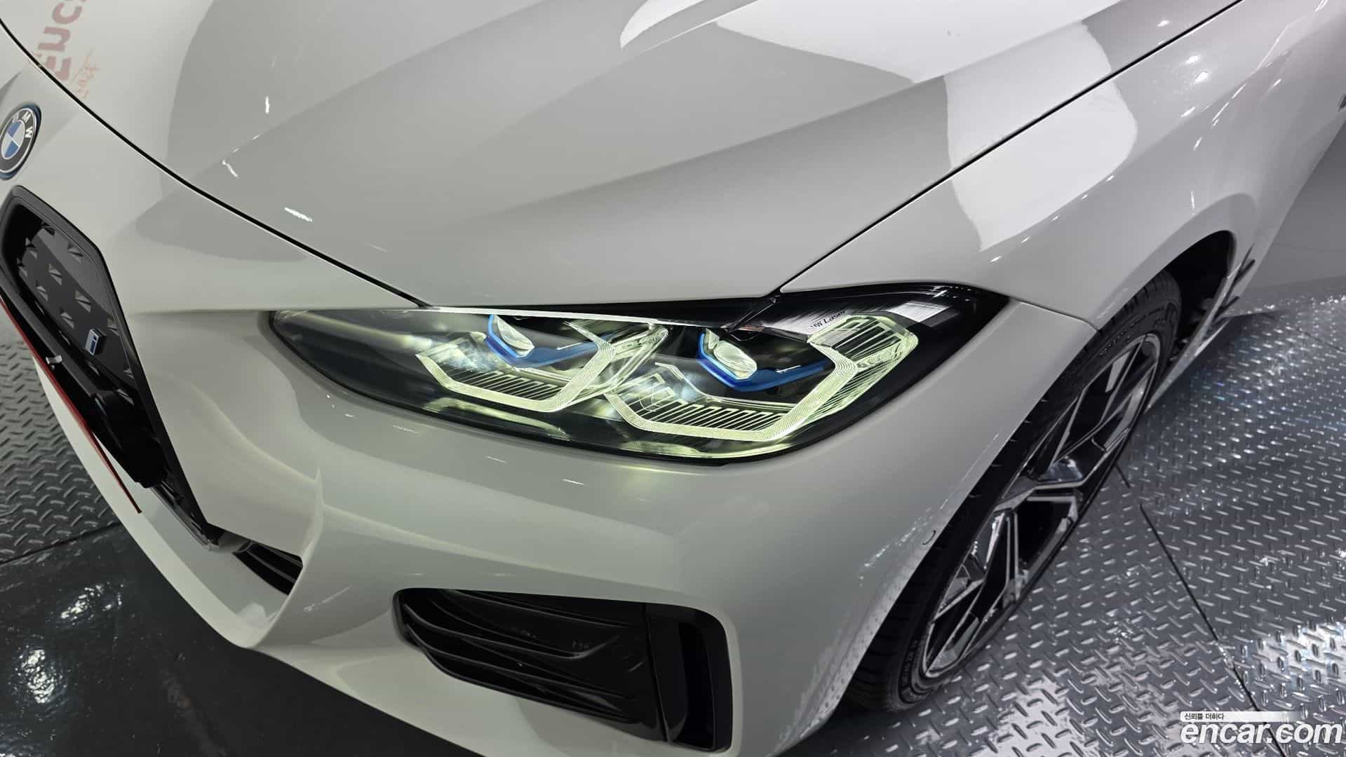 i4 BMW 2022.9-OUTER-032